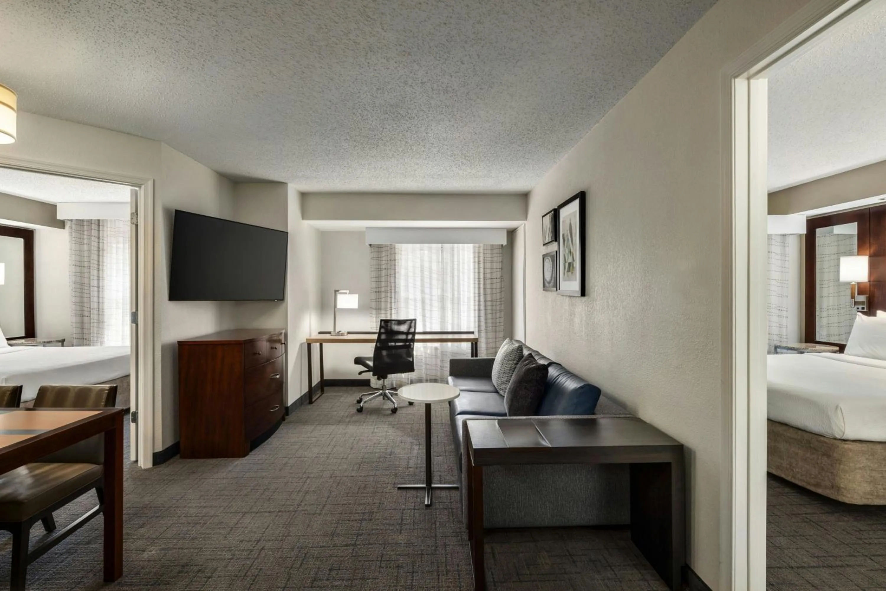 Bedroom, Bed in Residence Inn by Marriott Richmond Chester