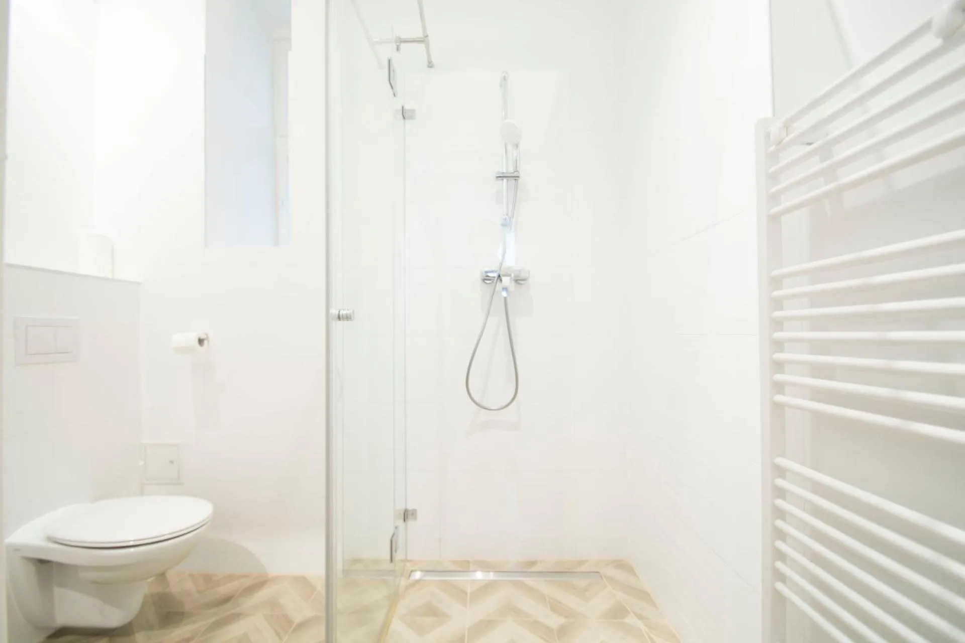 Shower in HeyMi Apartments in City Center