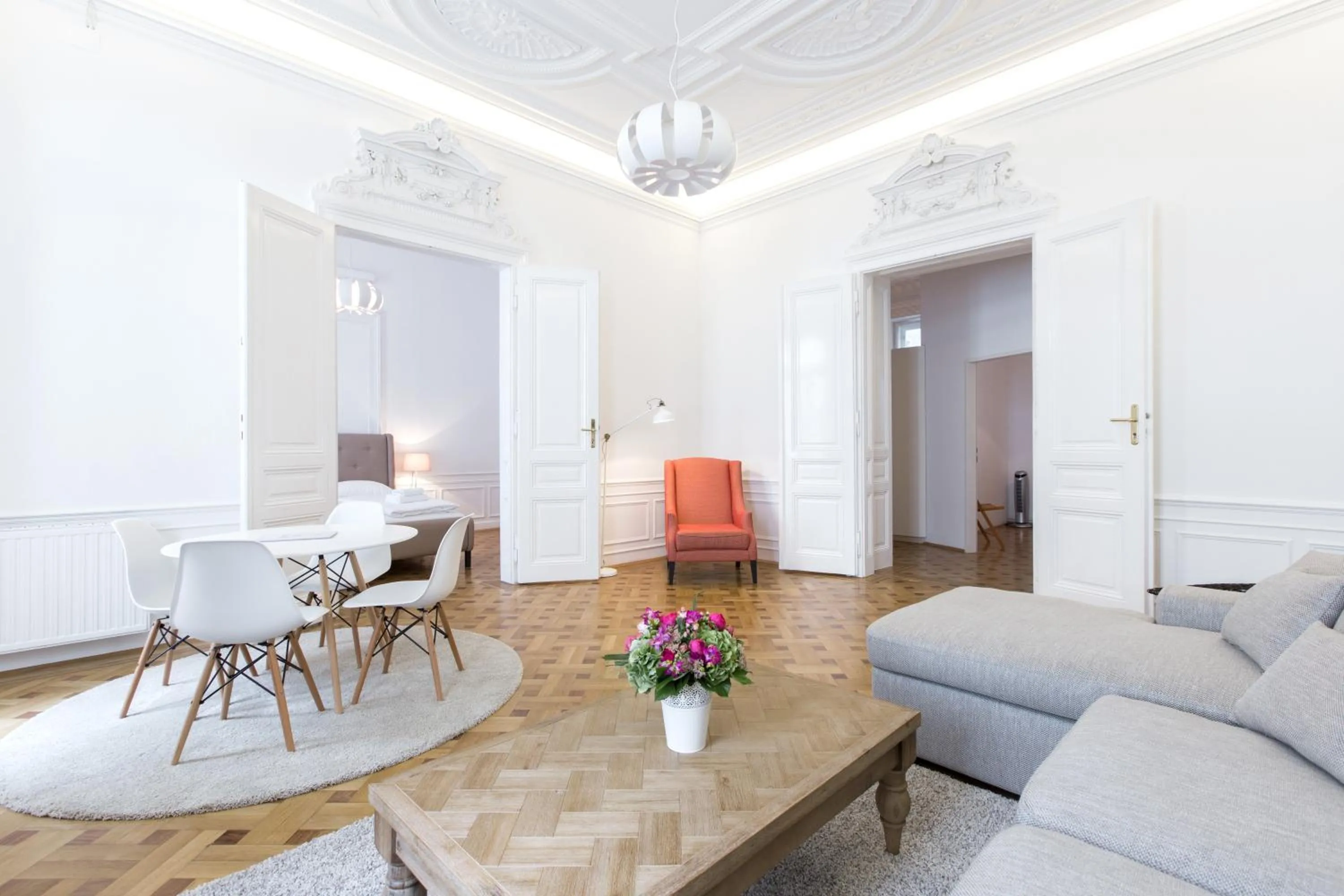 Photo of the whole room in HeyMi Apartments in City Center