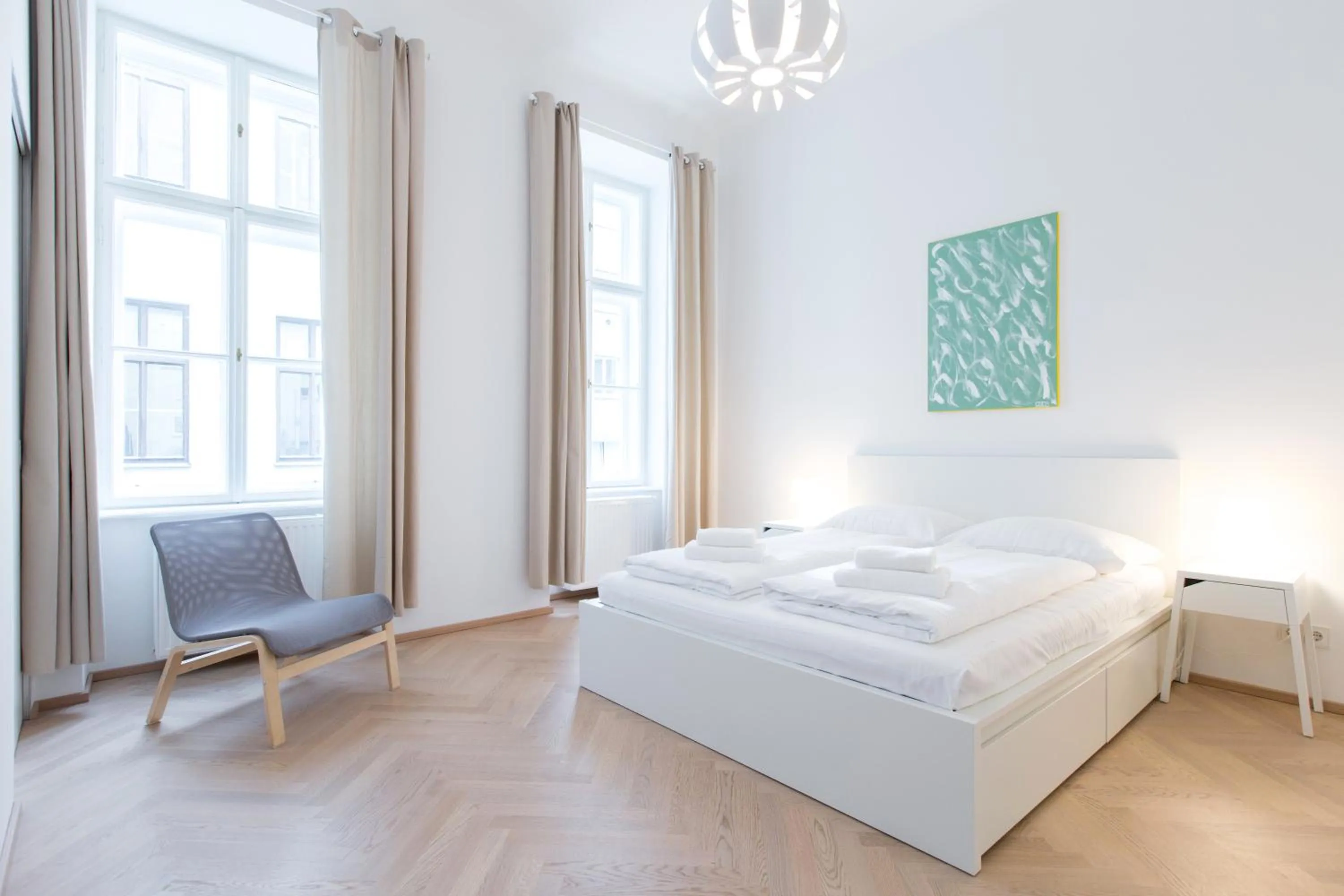 Bedroom, Bed in HeyMi Apartments in City Center