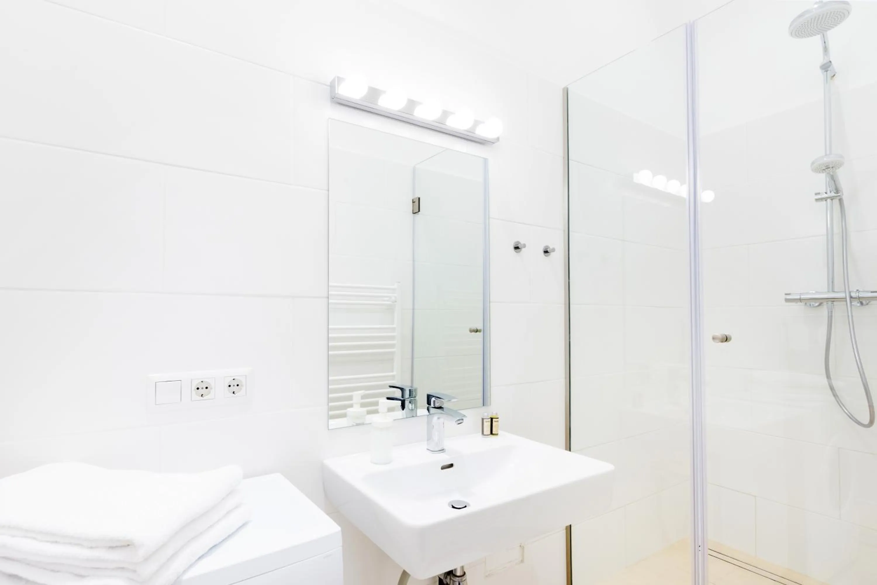 Bathroom in HeyMi Apartments in City Center