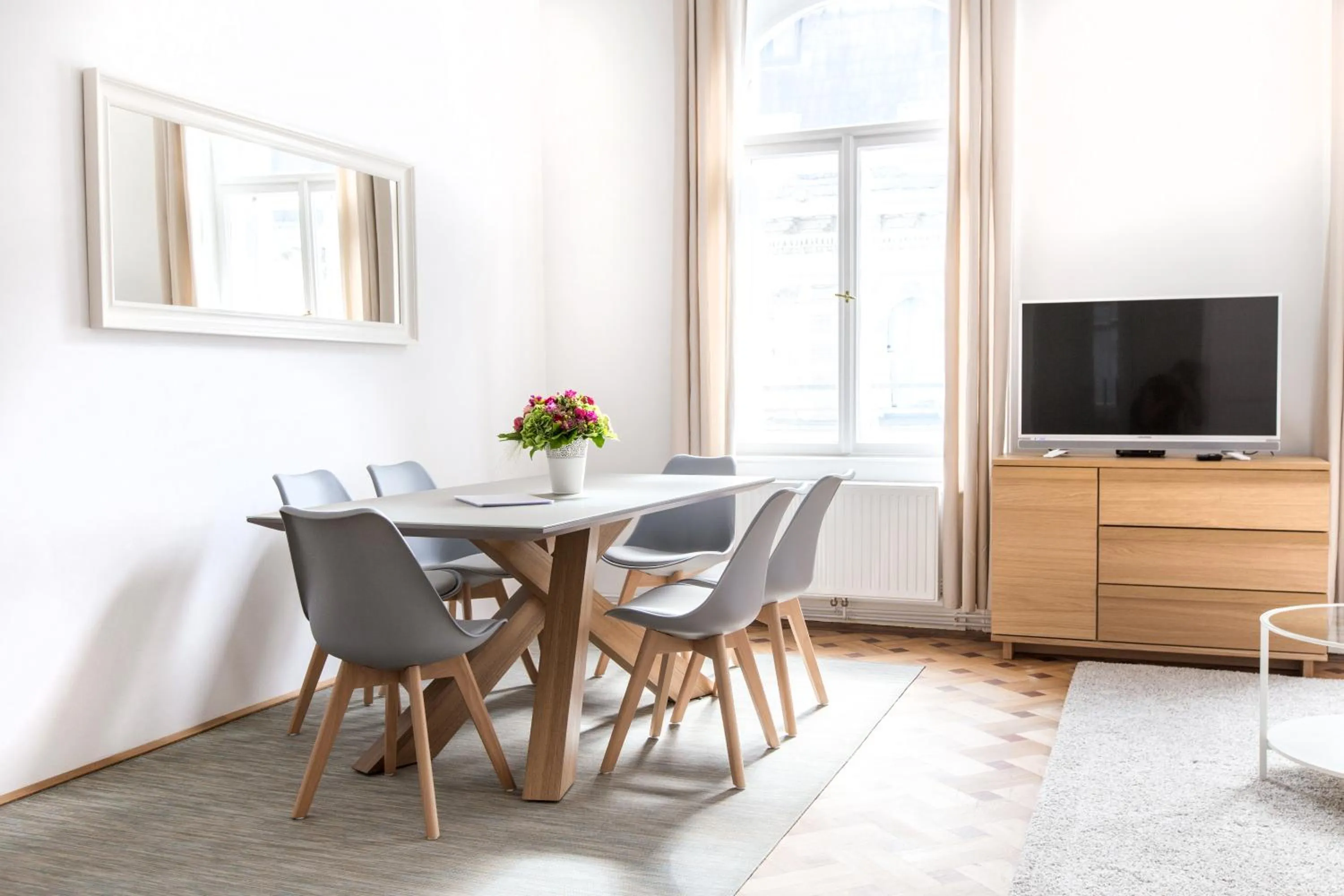 Dining area in HeyMi Apartments in City Center