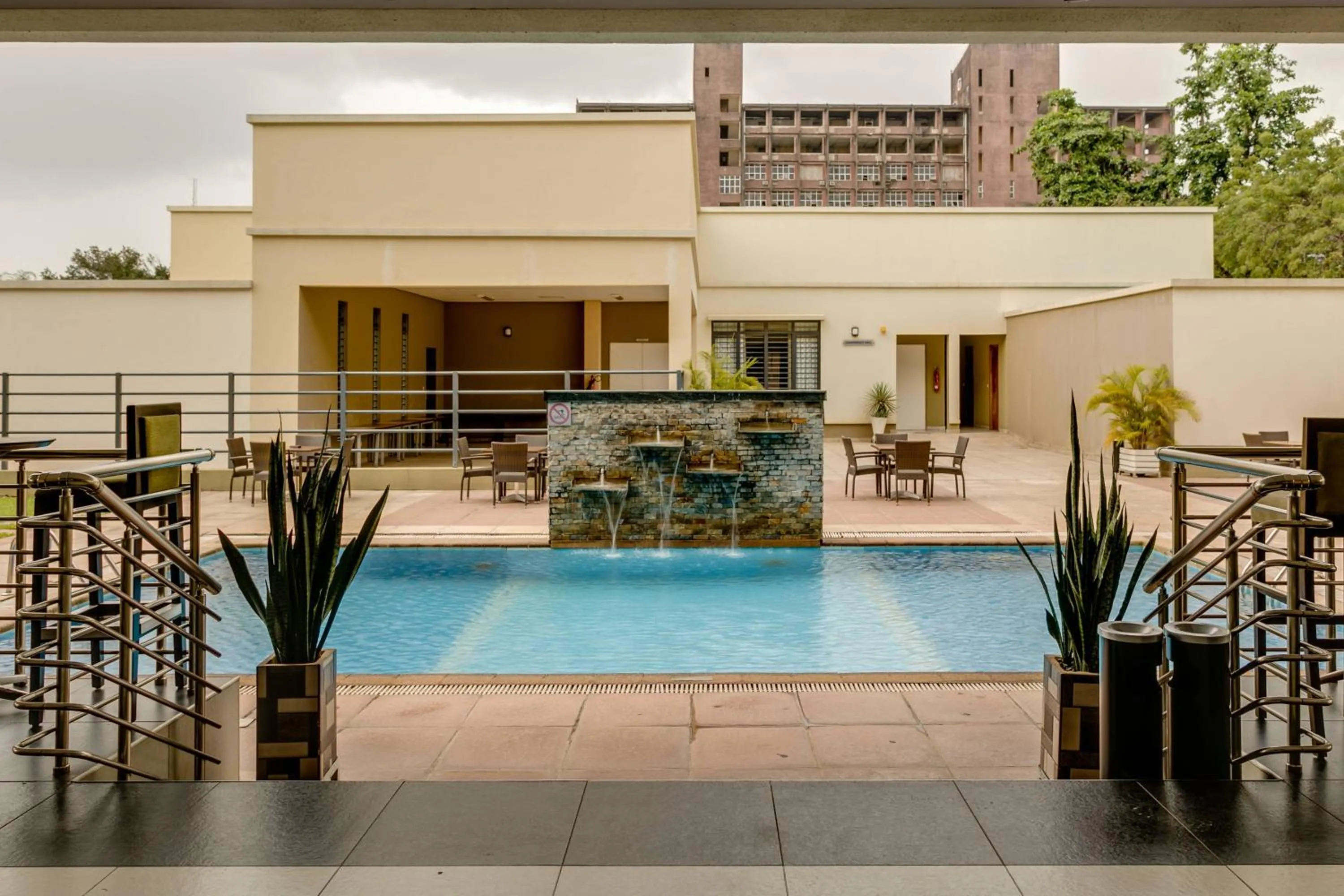 Swimming pool in Protea Hotel by Marriott Benin City Select Emotan
