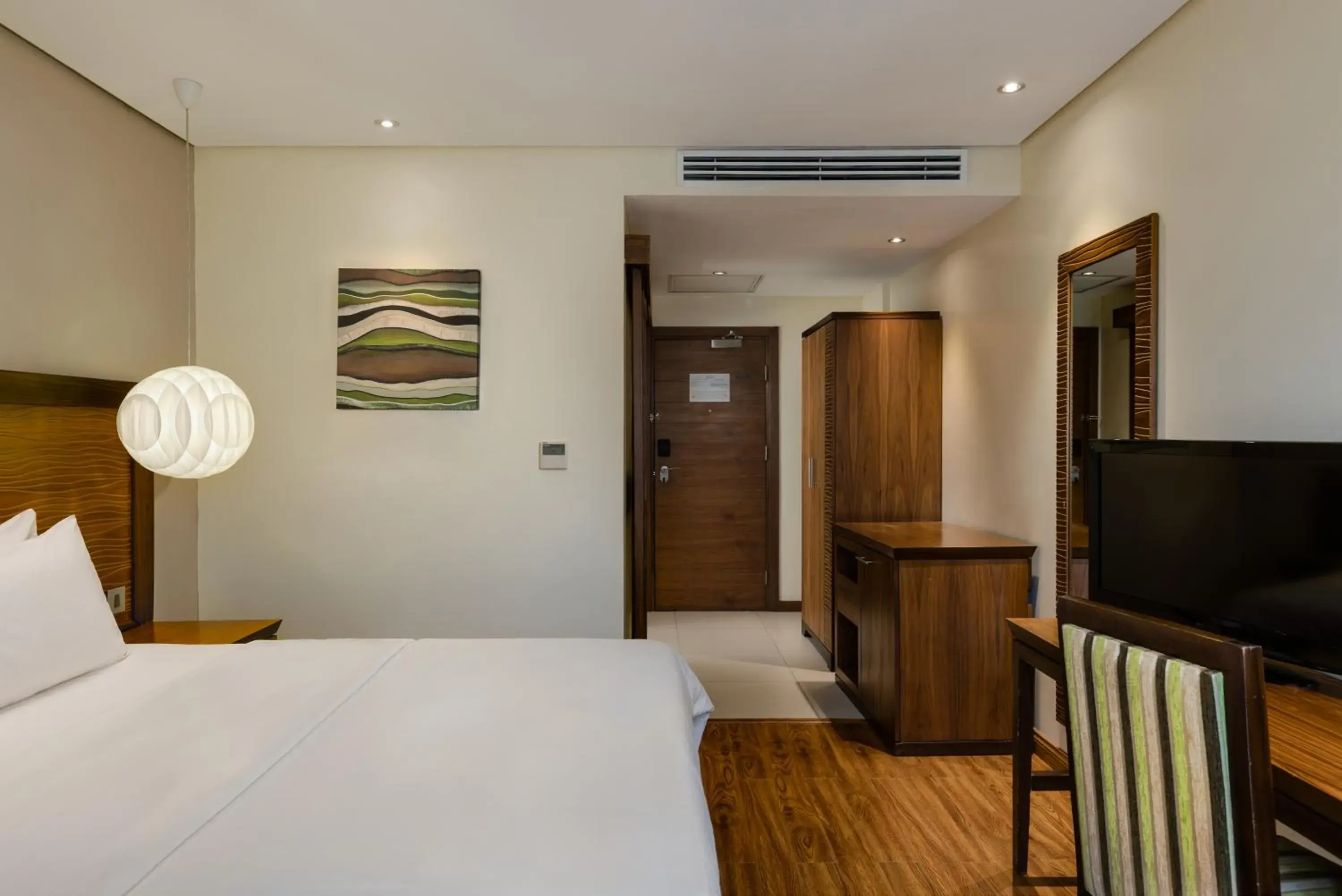 Guest room, 1 Queen in Protea Hotel by Marriott Benin City Select Emotan Guest room, 1 Queen in Protea Hotel by Marriott Benin City Select Emotan