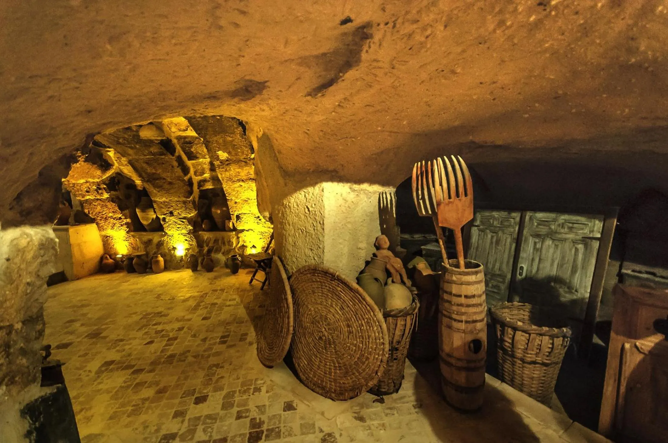 Quiet street view in Sofa Hotel