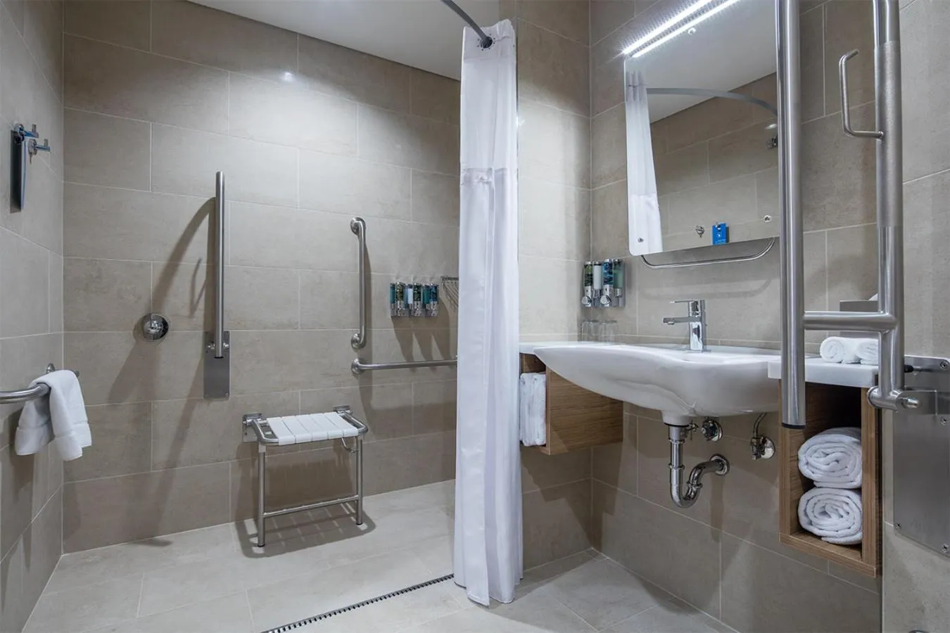 Bathroom in Hampton by Hilton Istanbul Zeytinburnu