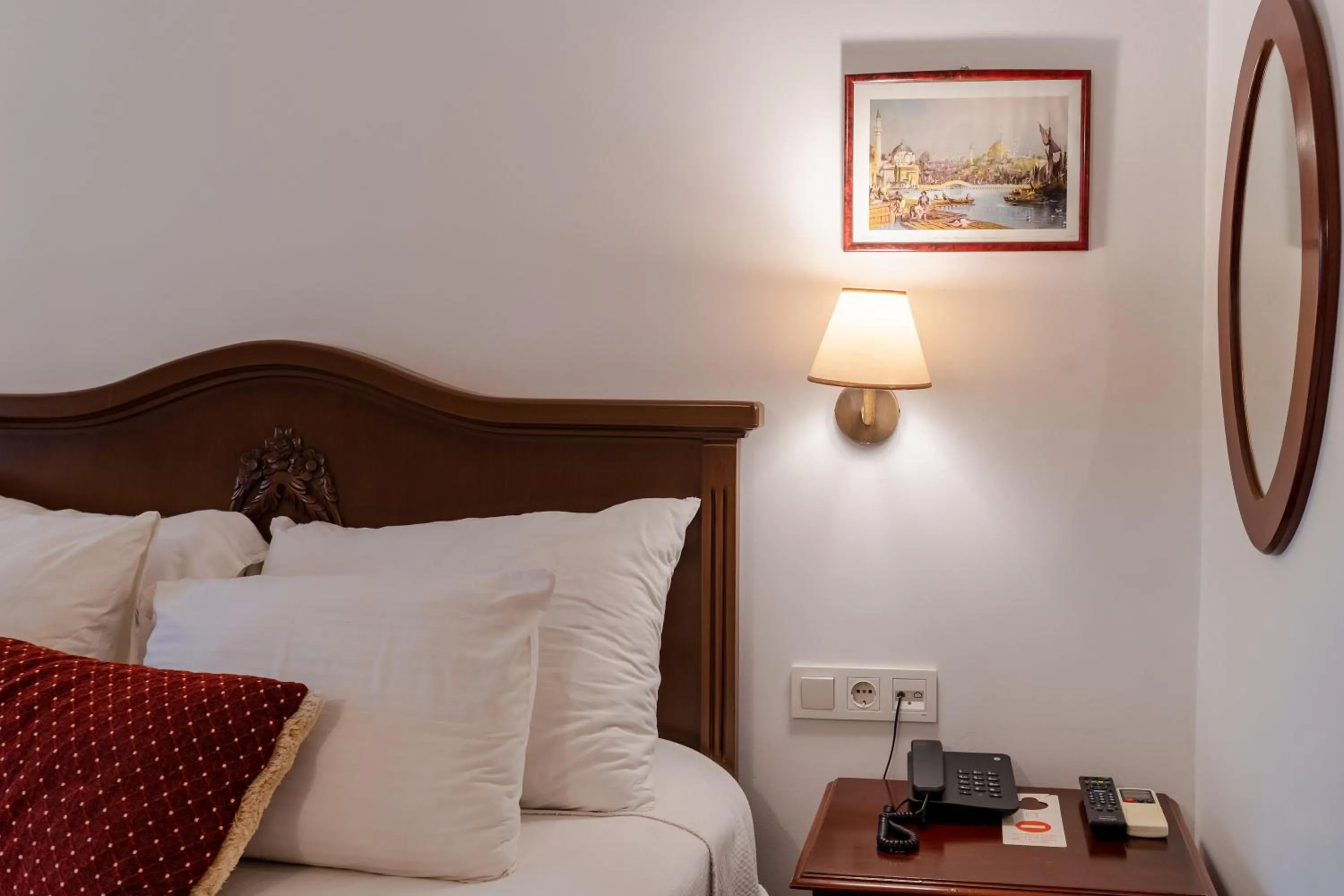 Bed in Şebnem Hotel