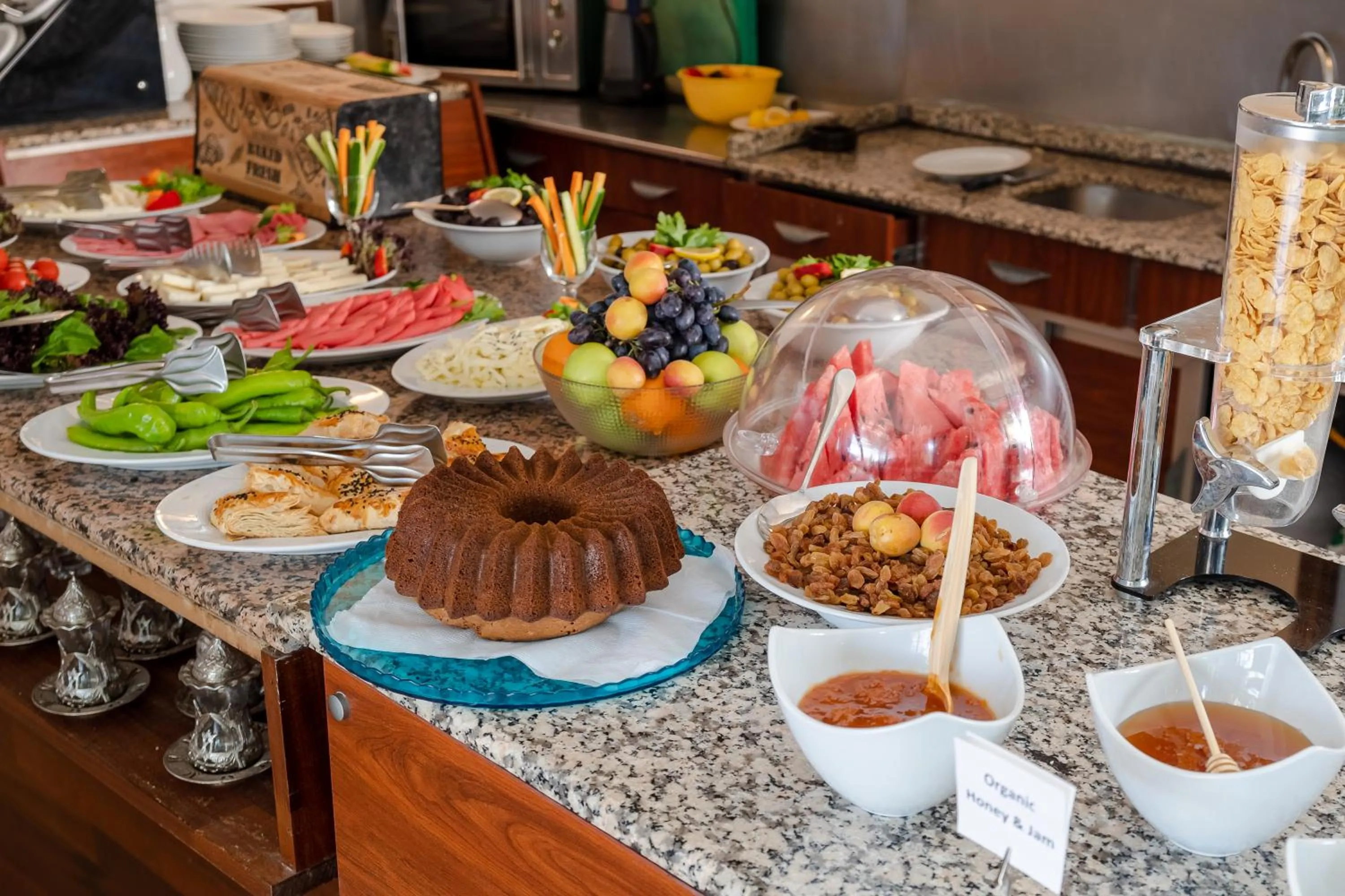 Food and drinks in Şebnem Hotel