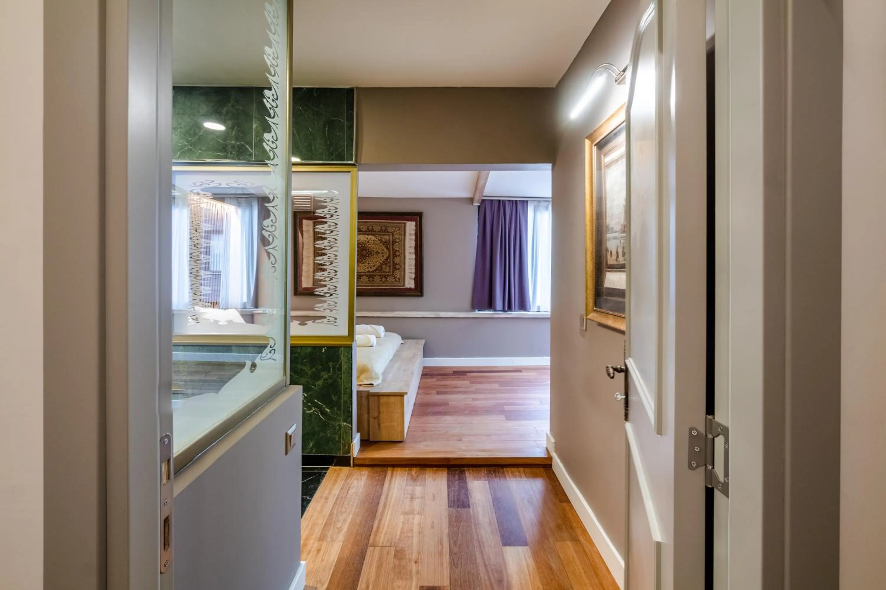 Shower in Şebnem Hotel