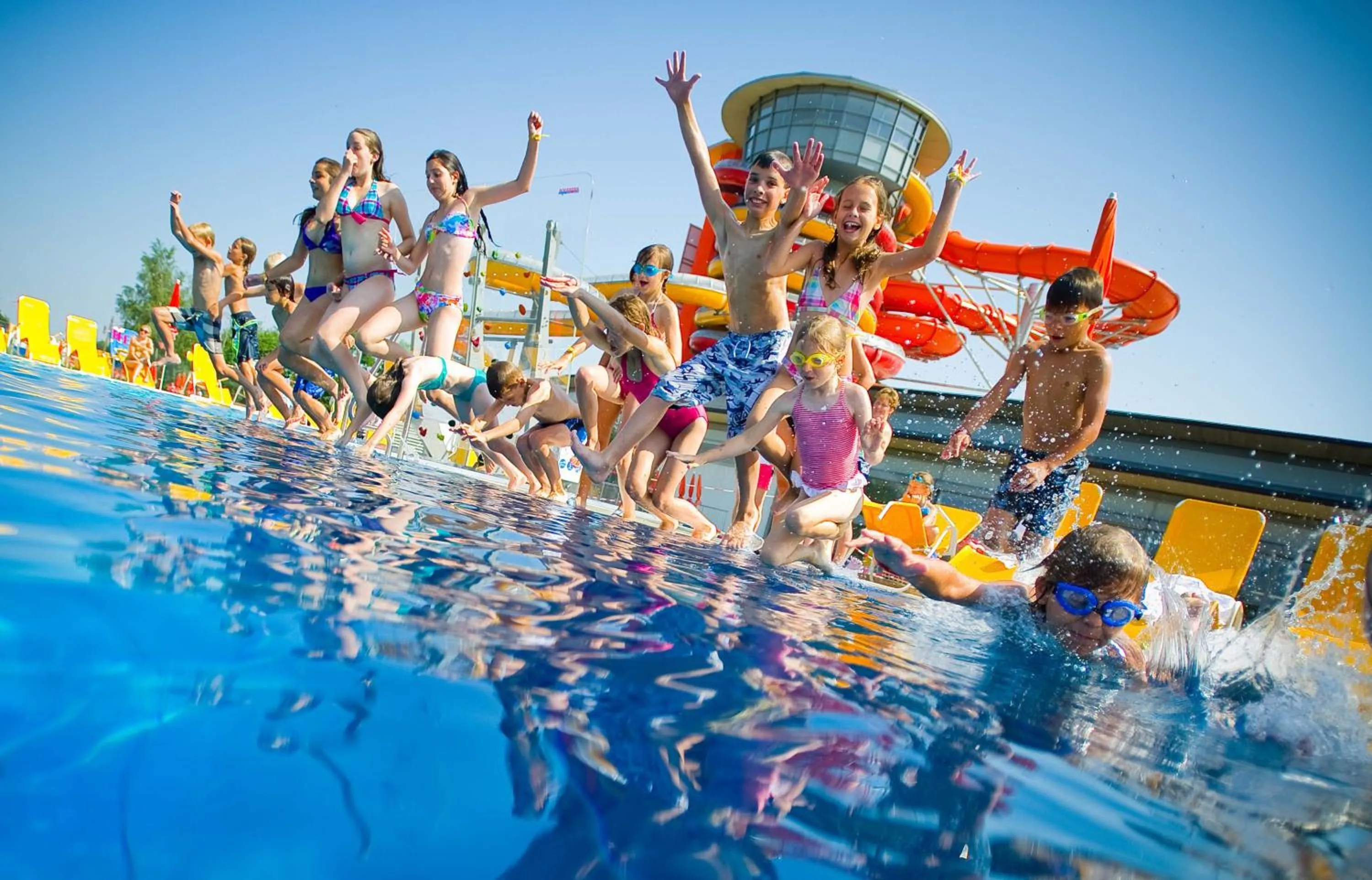 Hot Spring Bath in All in Red Thermenhotel