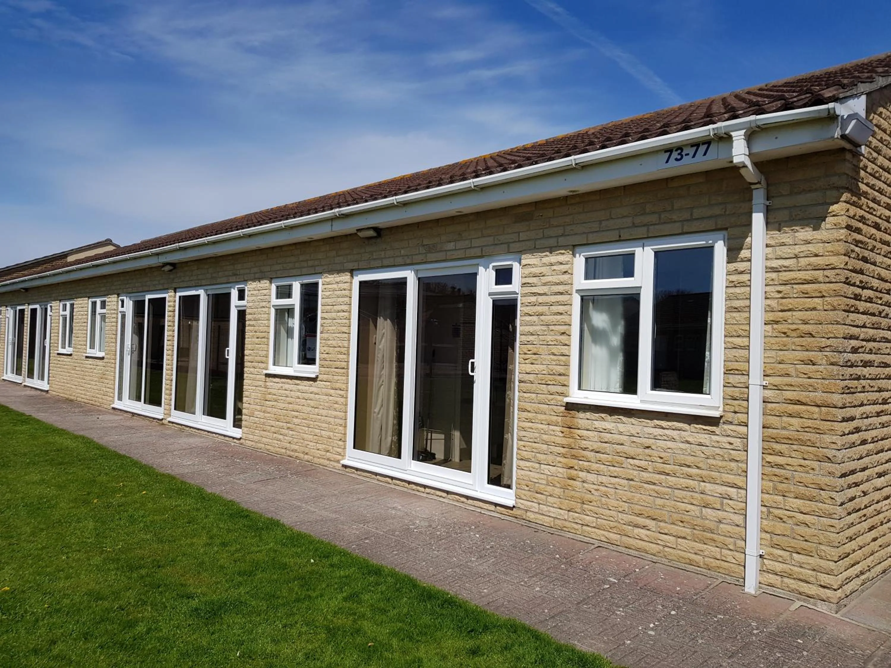 Property building in Sandy Glade Holiday Park