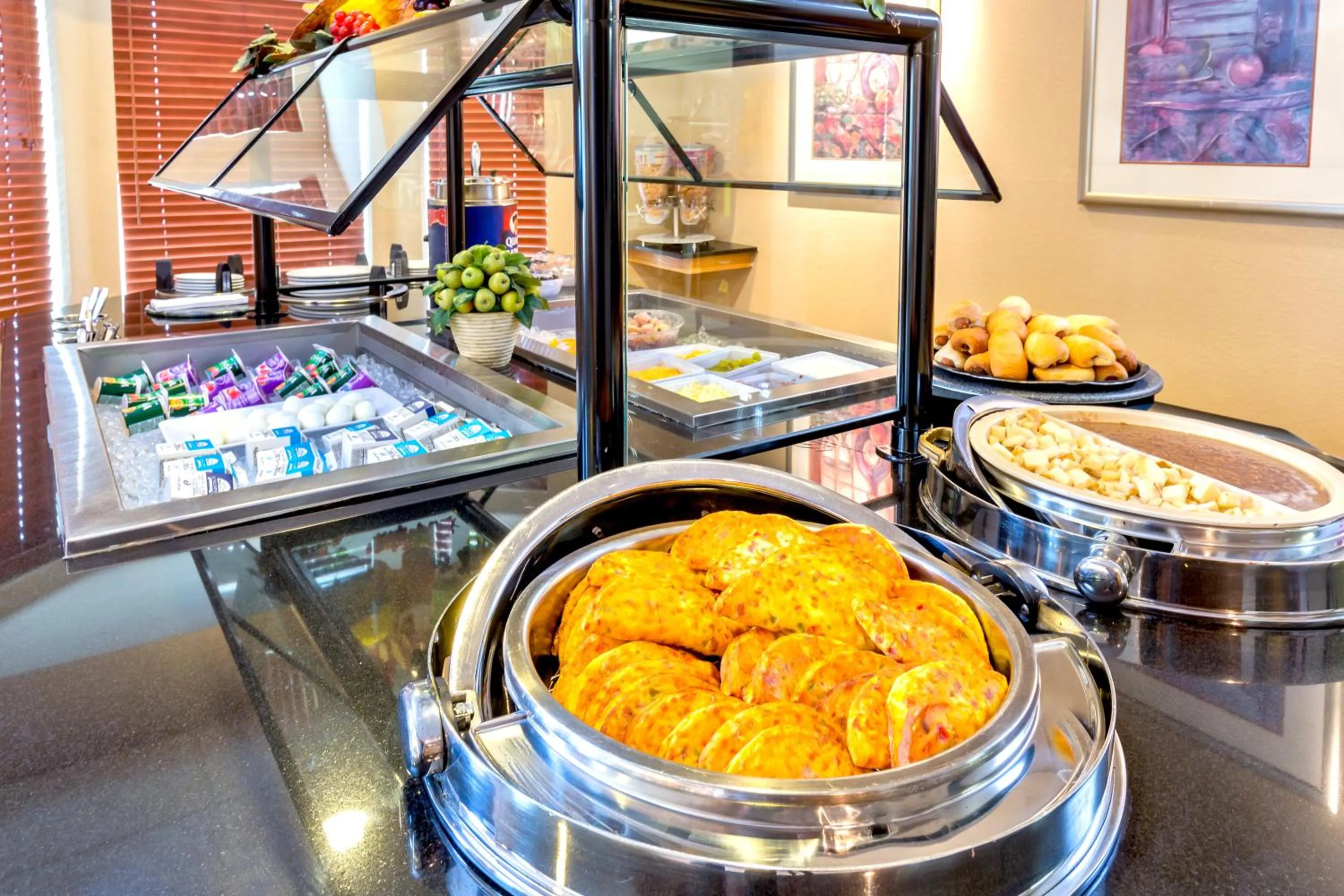 Restaurant/places to eat in Staybridge Suites - Brownsville by IHG