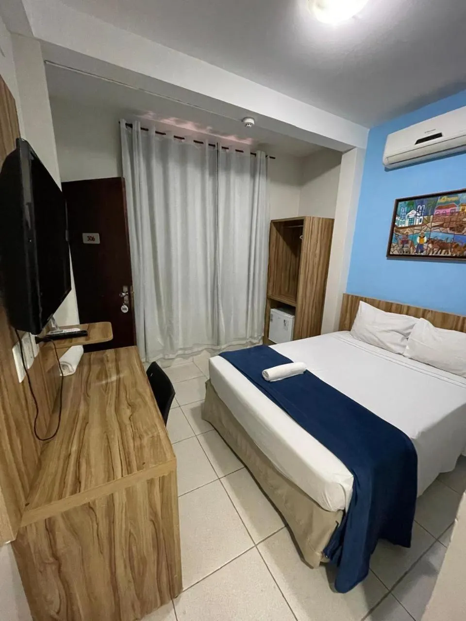 Bed in CR Hotel Bueno