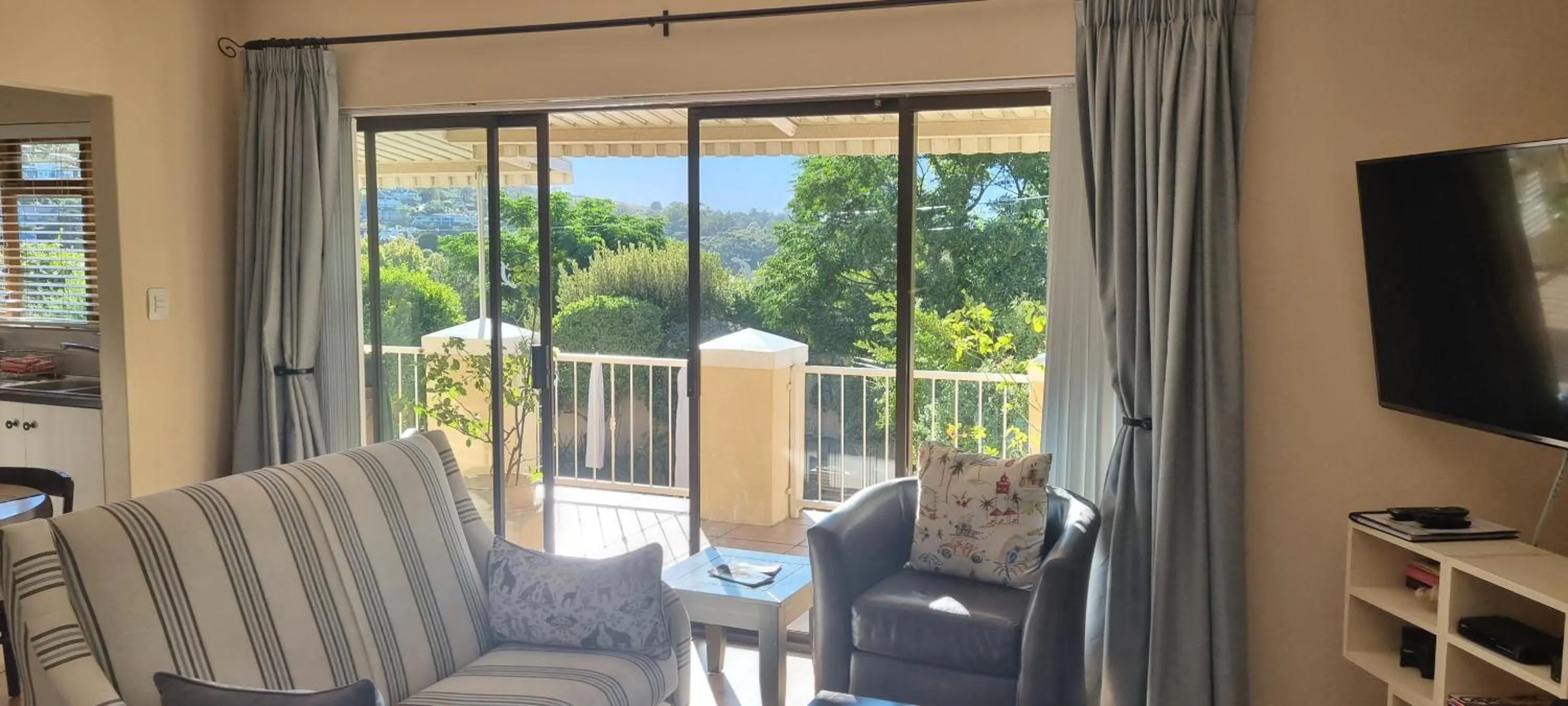 View (from property/room) in SomerZicht Guest House