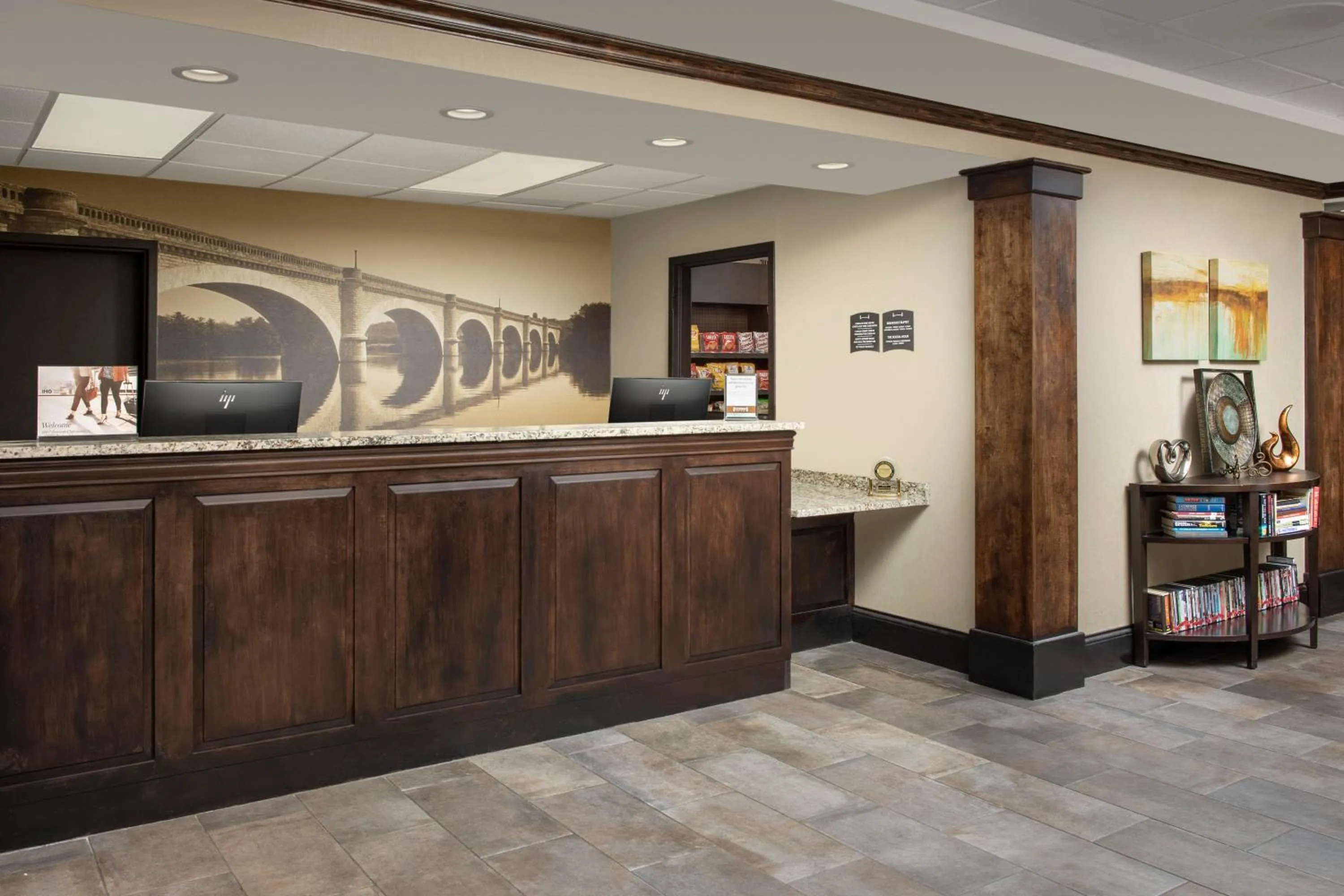 Lobby or reception in Staybridge Suites Greenville I-85 Woodruff Road by IHG