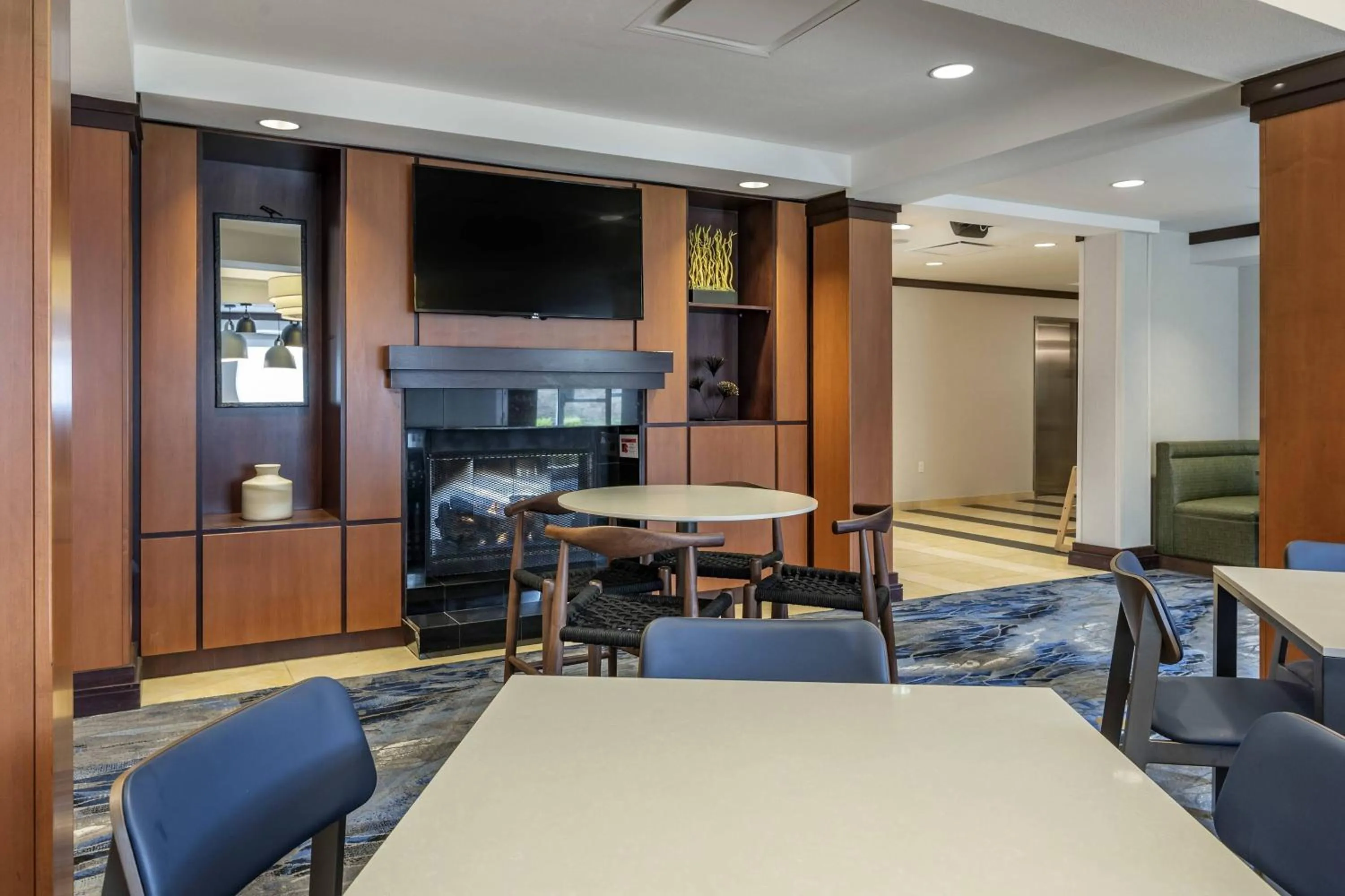 Lobby or reception in Fairfield Inn & Suites by Marriott Texarkana