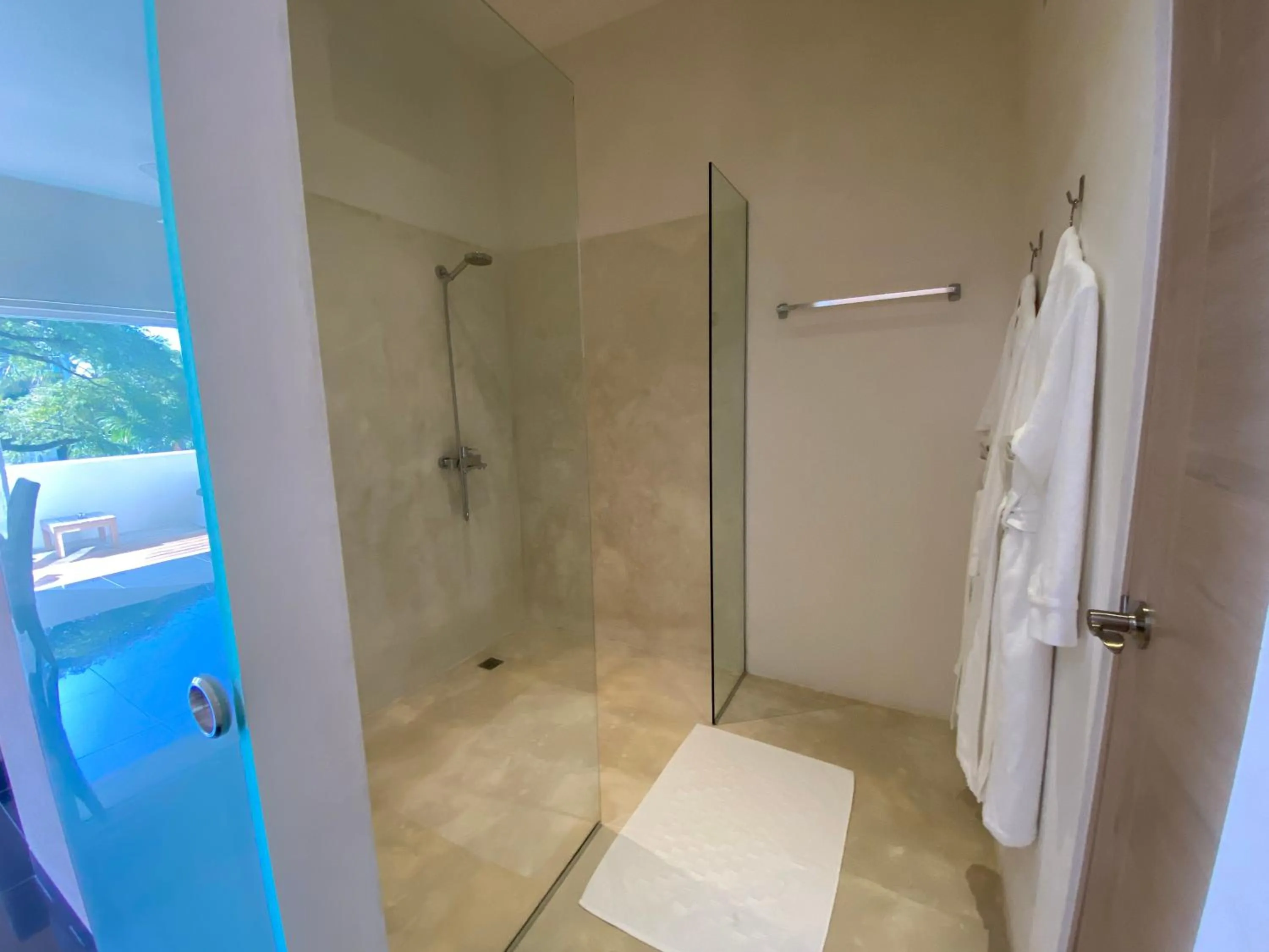 CASA-22 Luxury Boutique Hotel