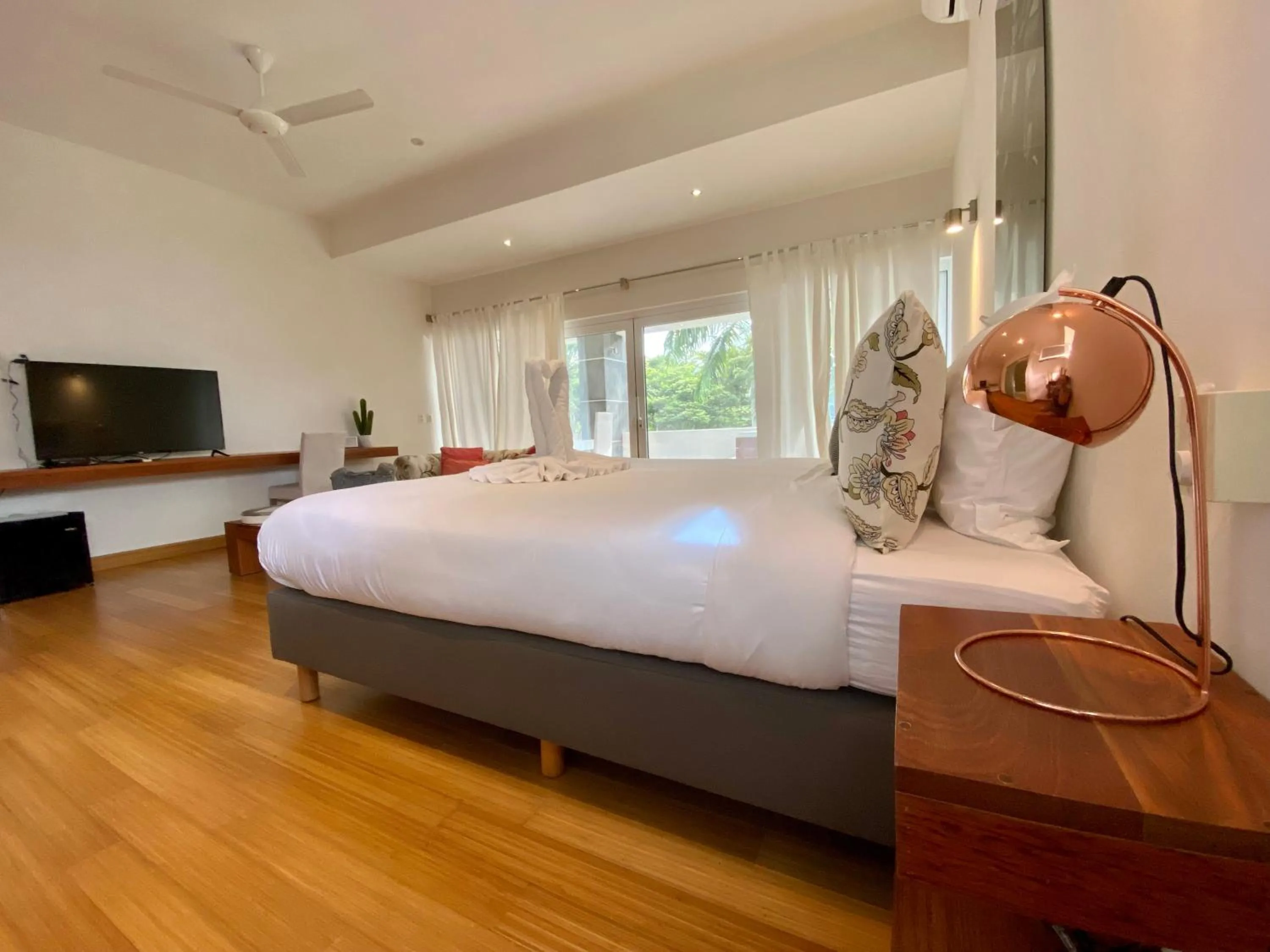 Bed in CASA-22 Luxury Boutique Hotel