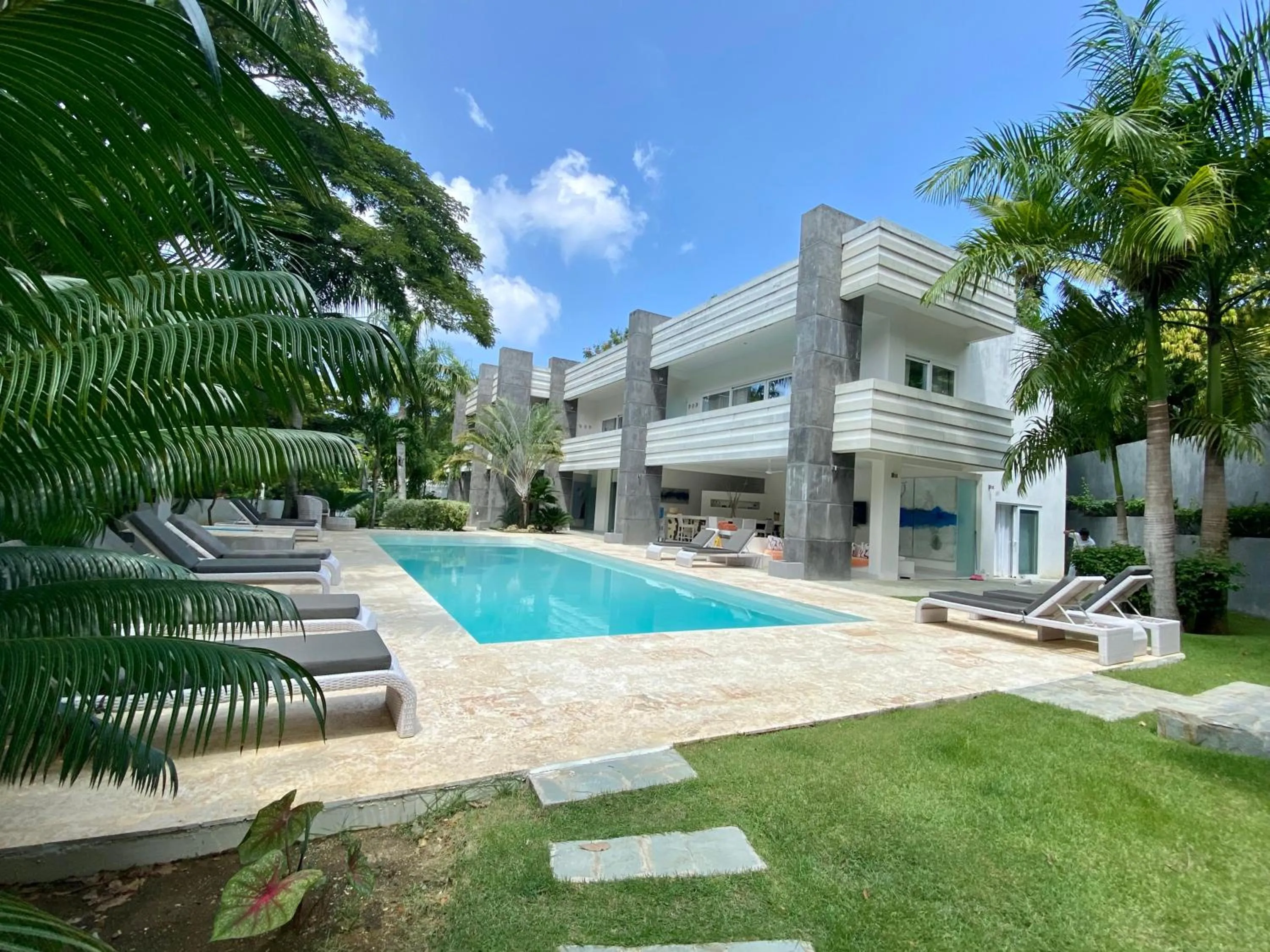 CASA-22 Luxury Boutique Hotel