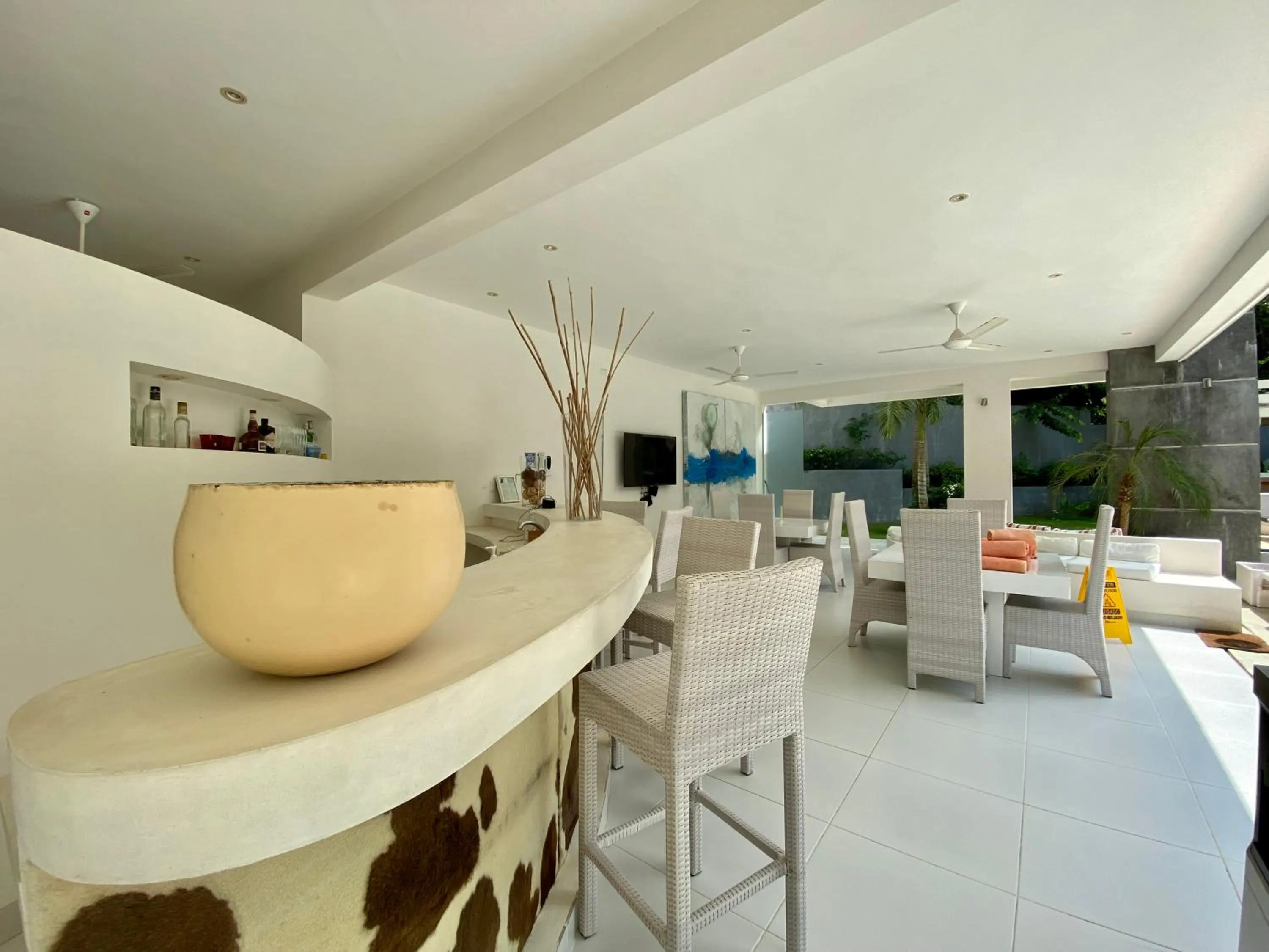 CASA-22 Luxury Boutique Hotel