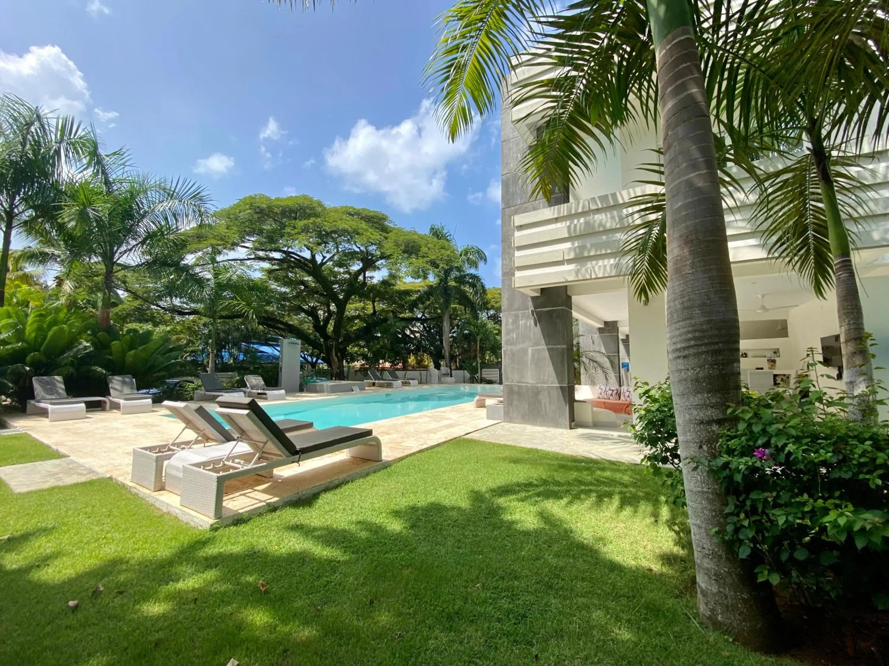 CASA-22 Luxury Boutique Hotel