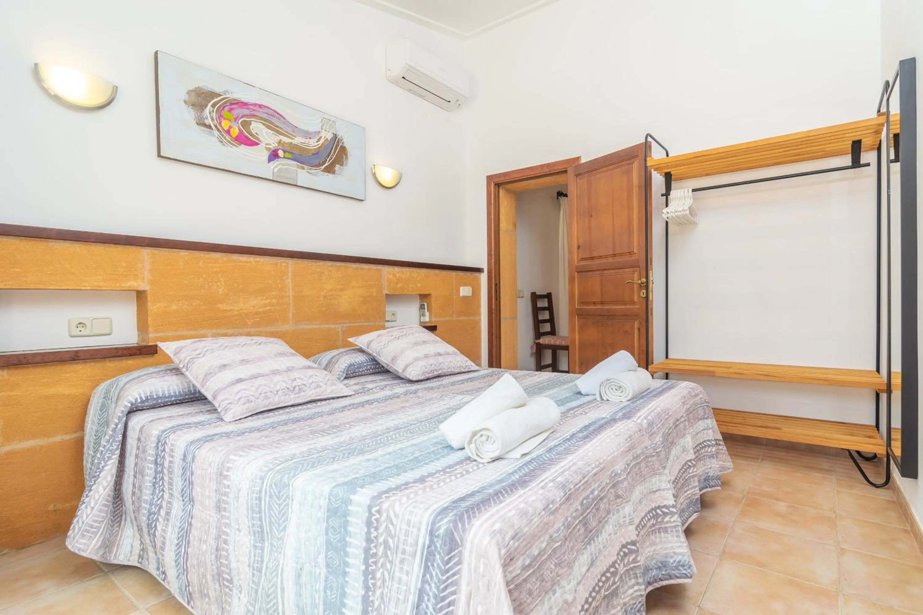 Bedroom, Bed in 3 C'an Boto