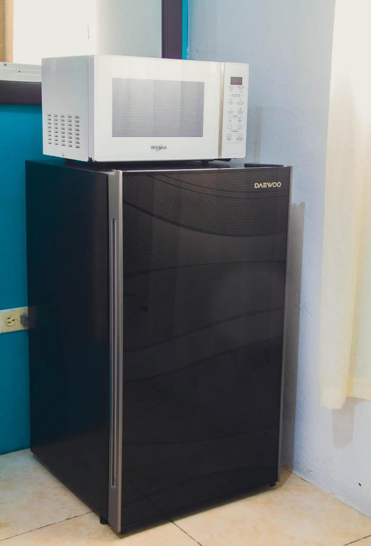 minibar in Eventuality B&B New Kingston