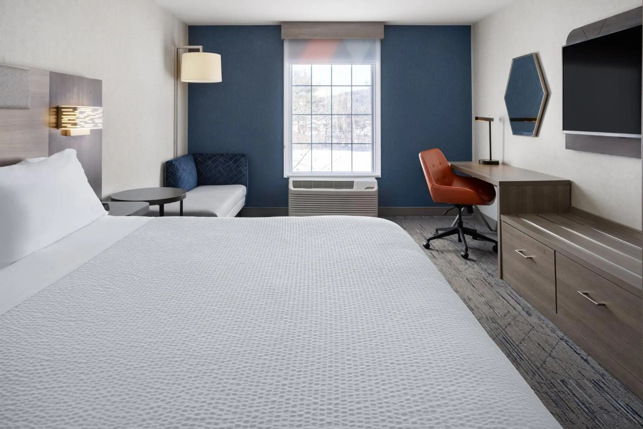 Photo of the whole room, Bed in Holiday Inn Express Hotel & Suites Brattleboro by IHG