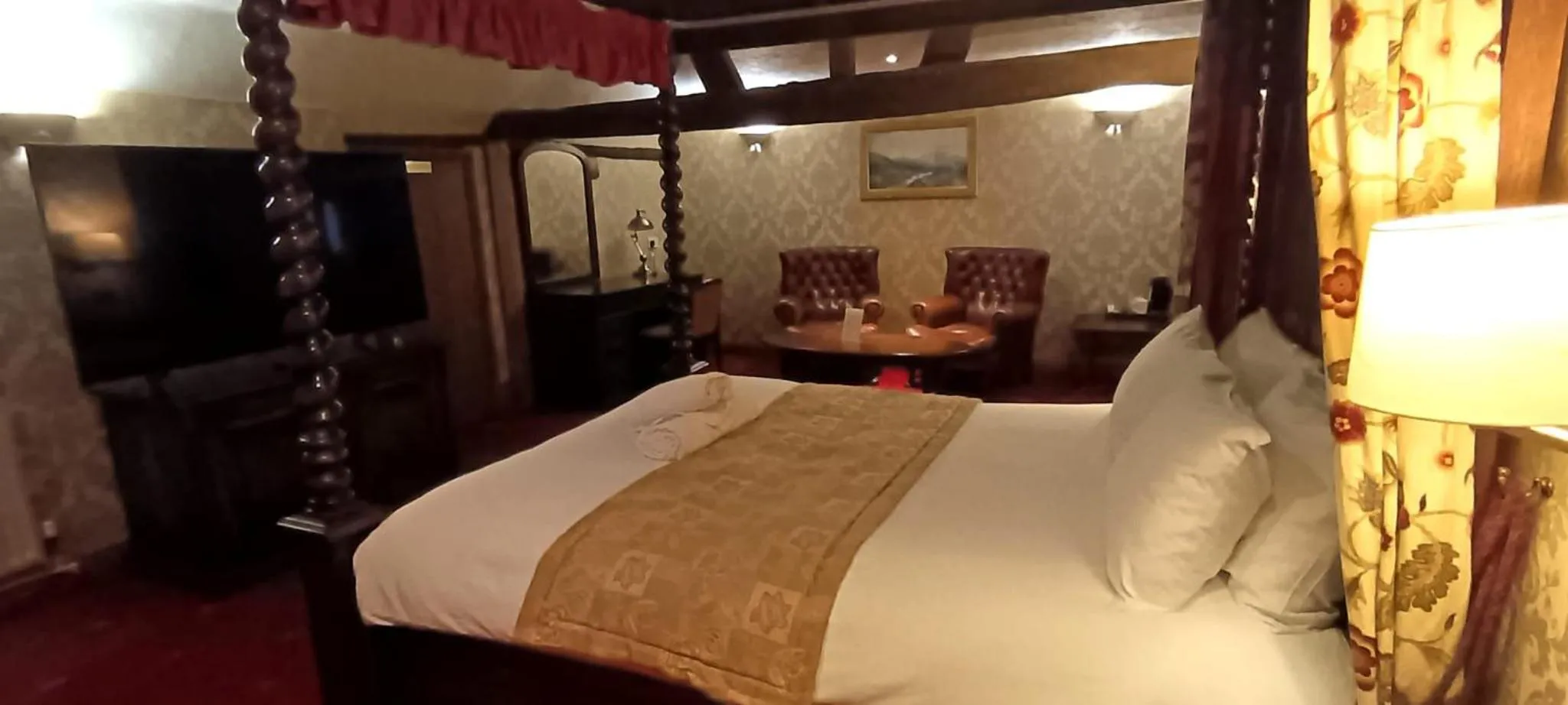 Bedroom, Bed in Villare Hitchin Town Centre