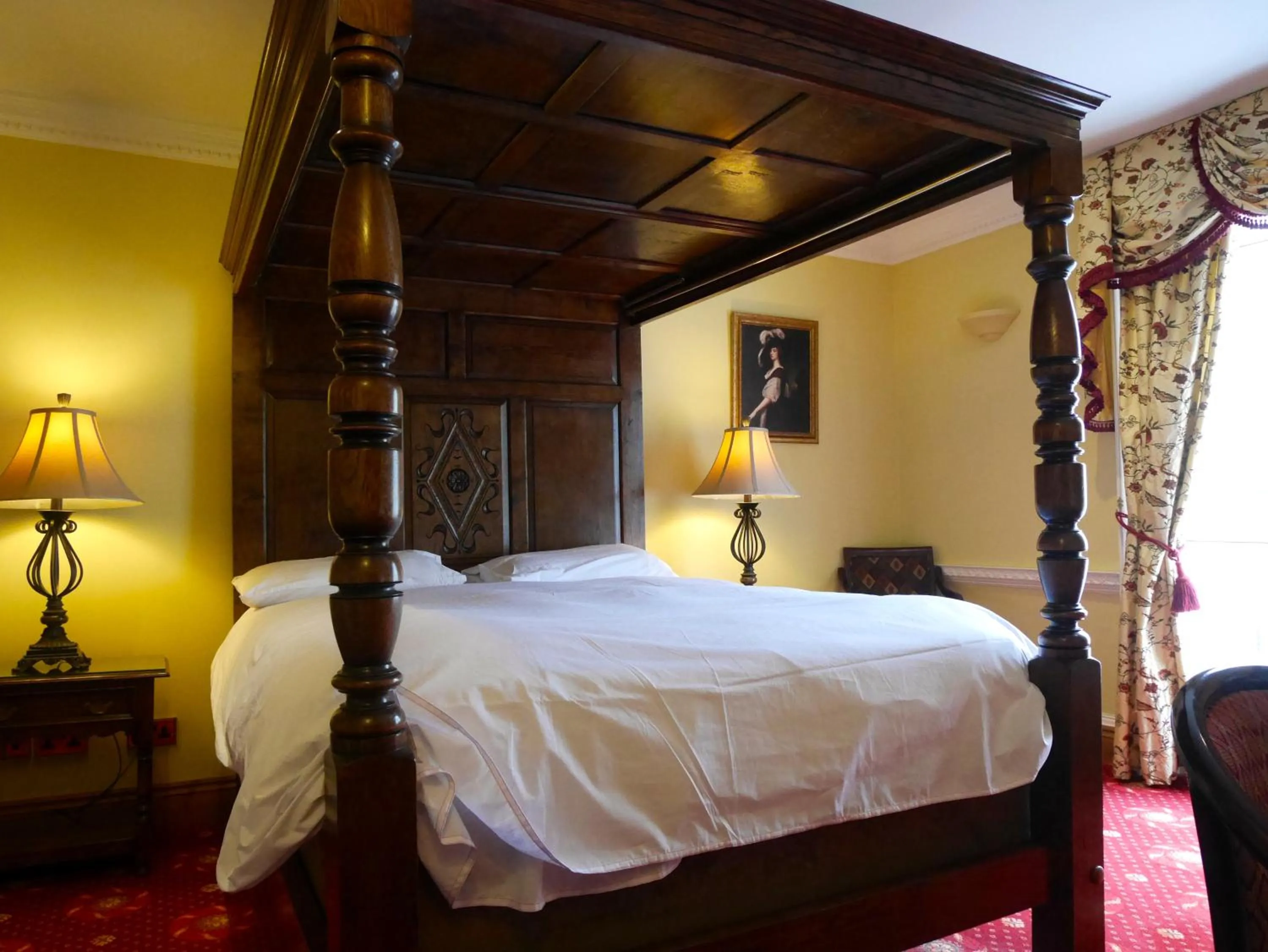 Bedroom, Bed in Villare Hitchin Town Centre