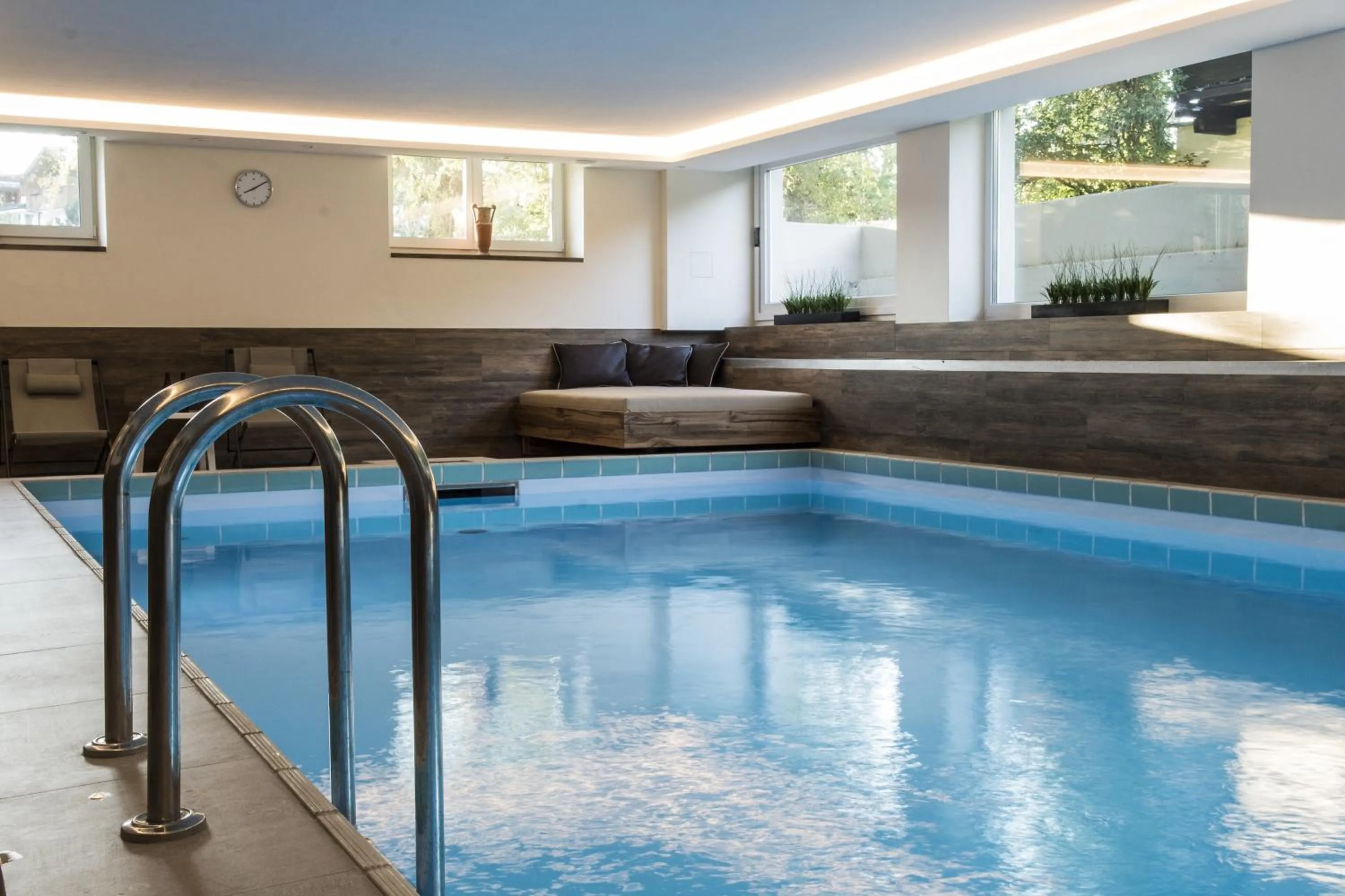 Swimming pool in Hotel Garni Entstrasser