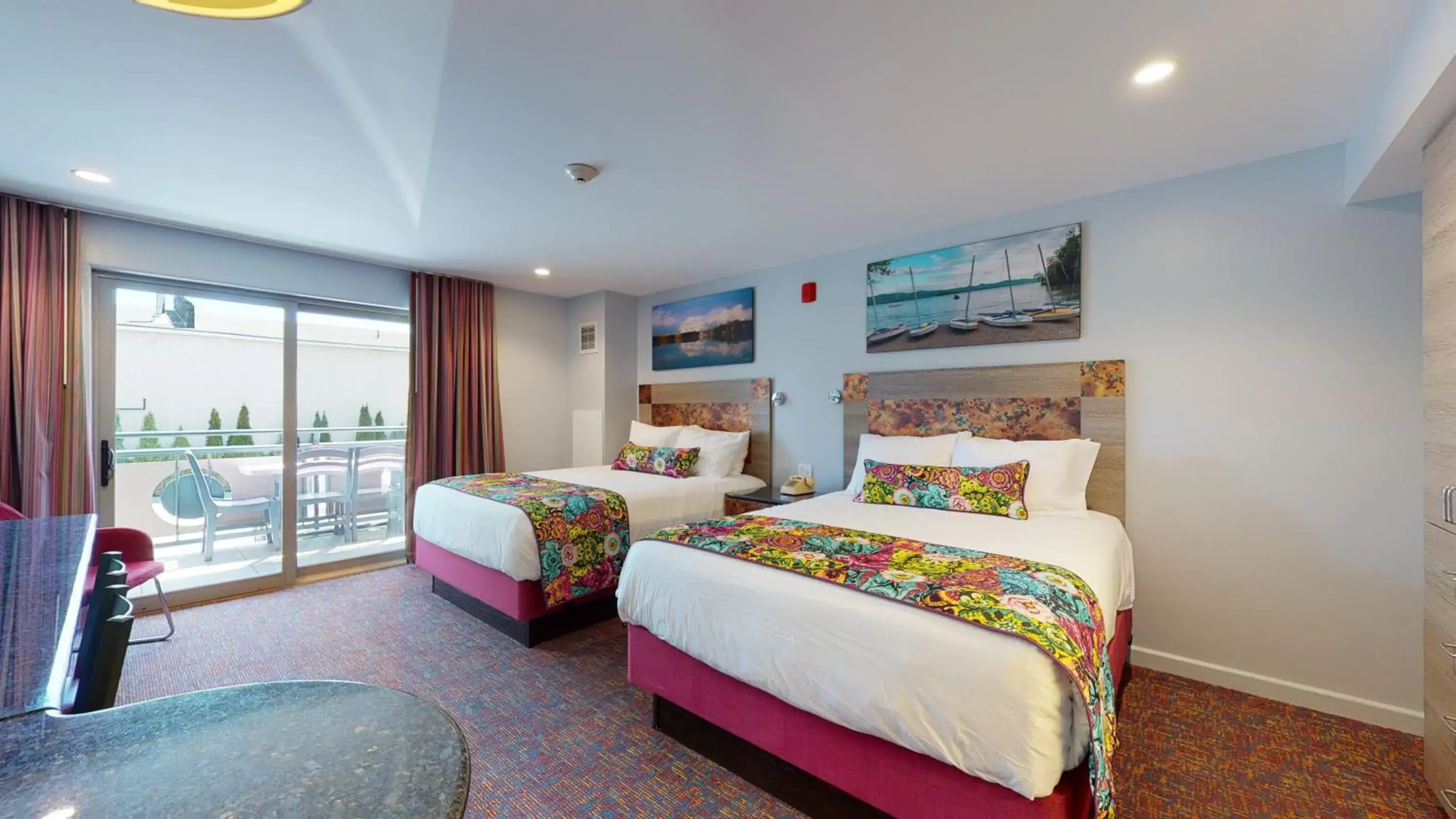 Queen Room with Balcony in Surfside On The Lake Queen Room with Balcony in Surfside On The Lake