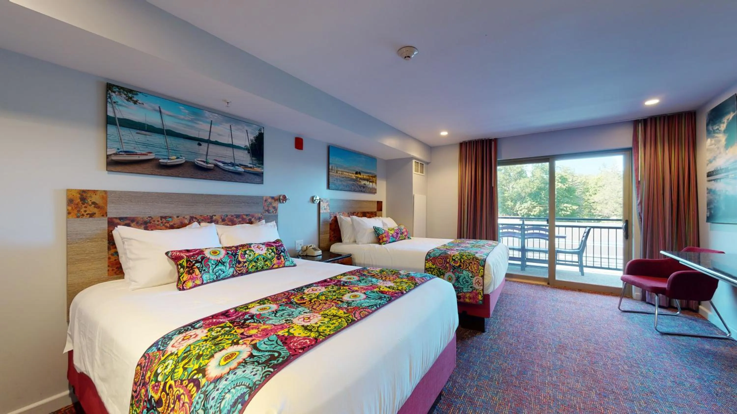 Bedroom, Bed in Surfside On The Lake