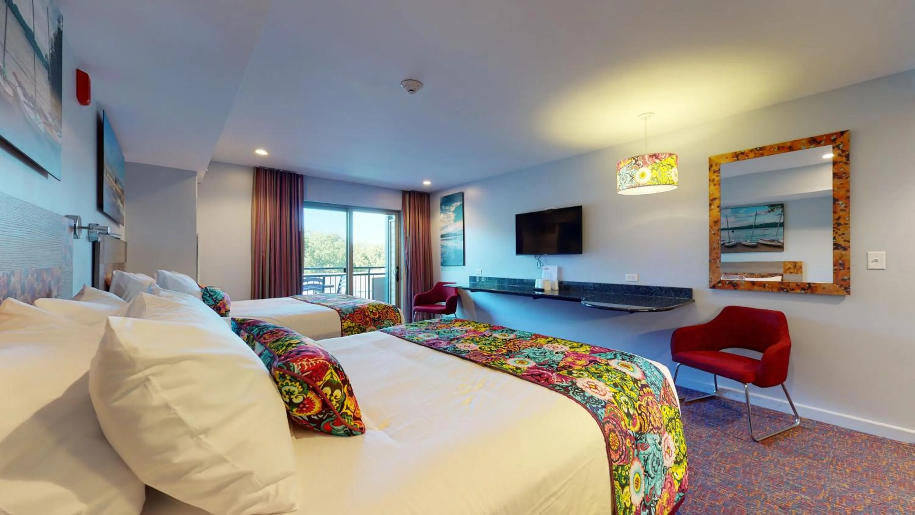 Bedroom, Bed in Surfside On The Lake