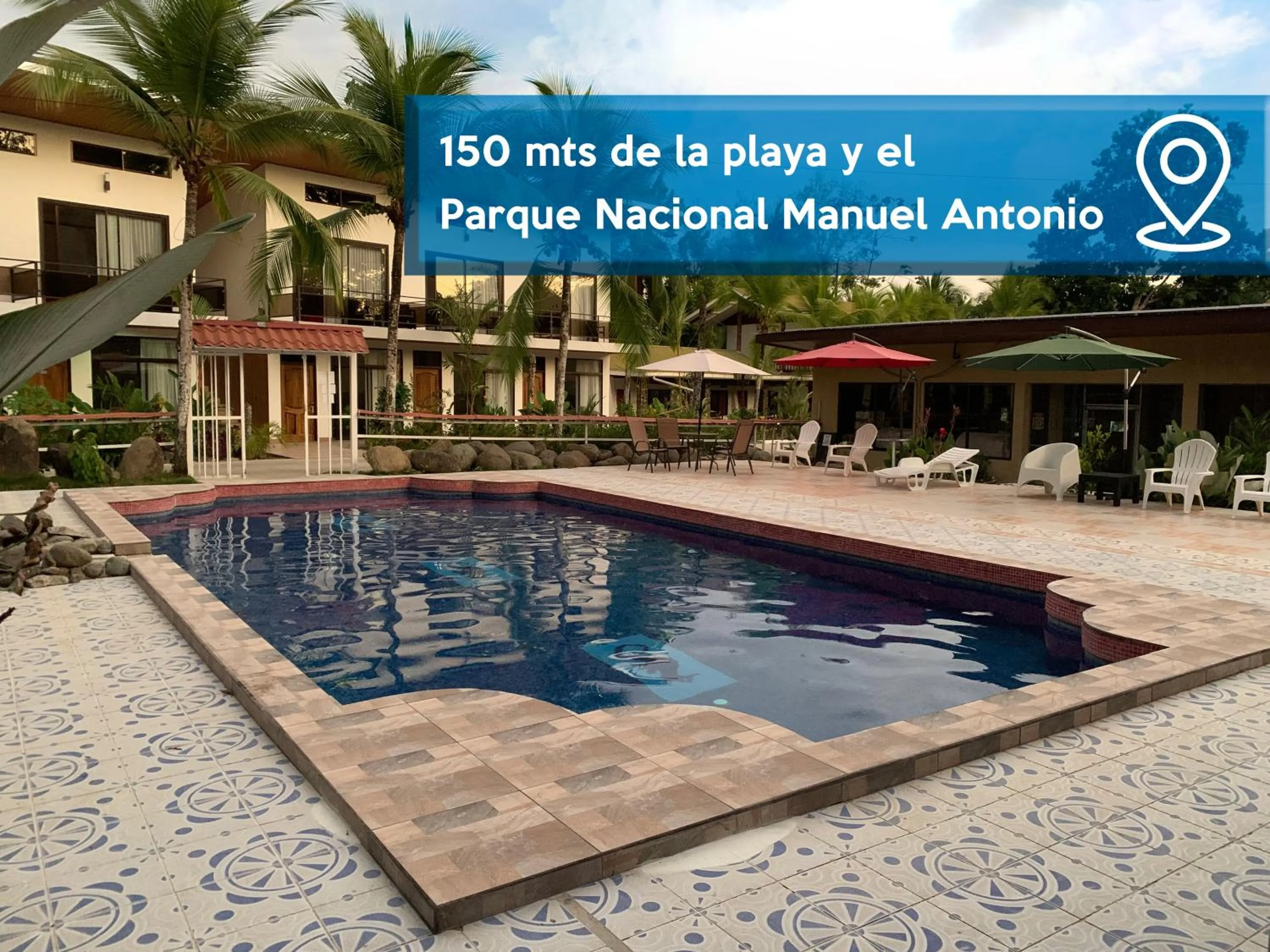 Swimming pool in Hotel Manuel Antonio Park
