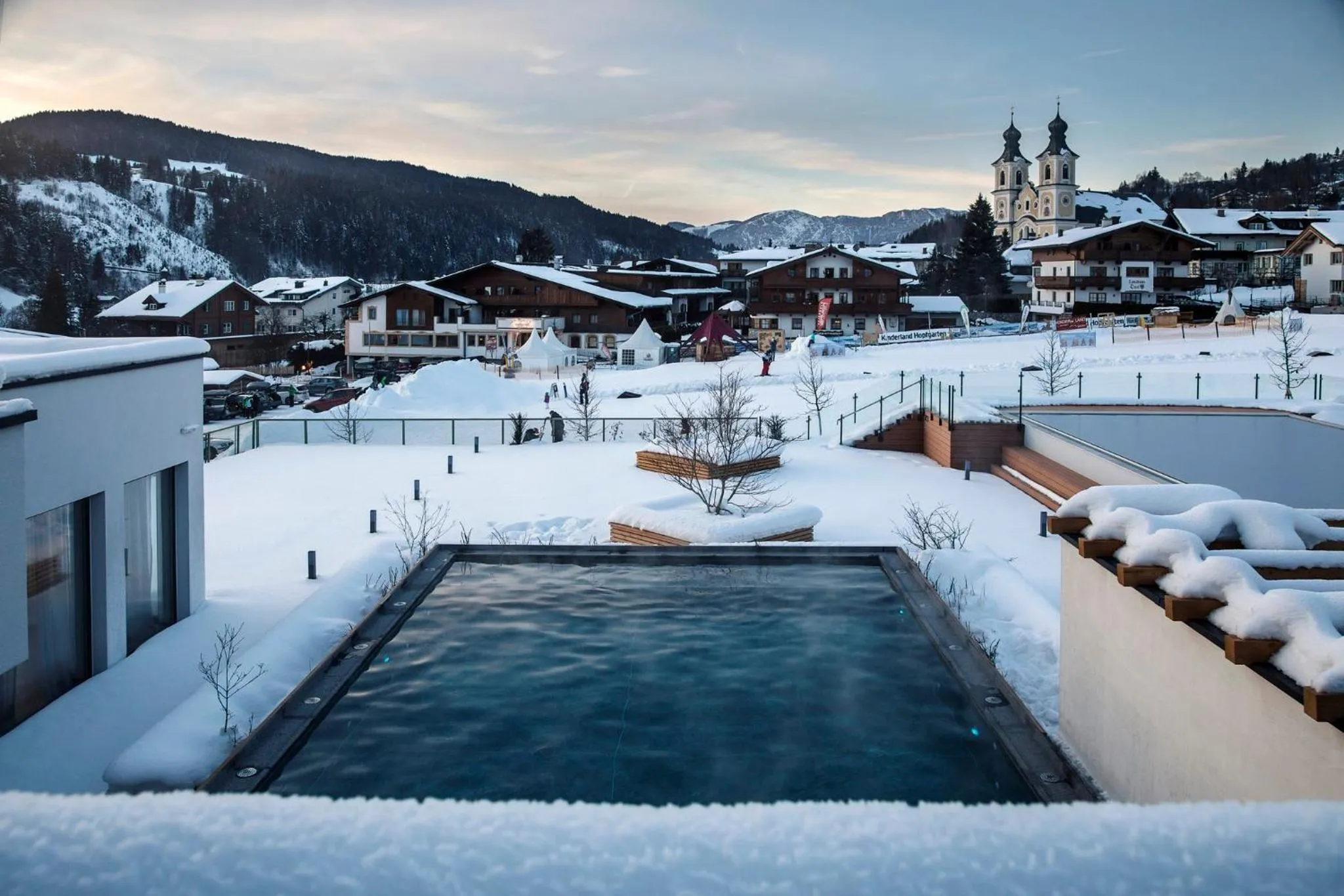 Swimming pool in Das Hohe Salve Sportresort, 4 Sterne Superior