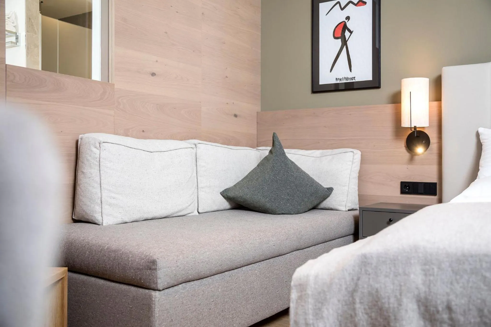 Bedroom, Bed in Das Hohe Salve Sportresort, 4 Sterne Superior