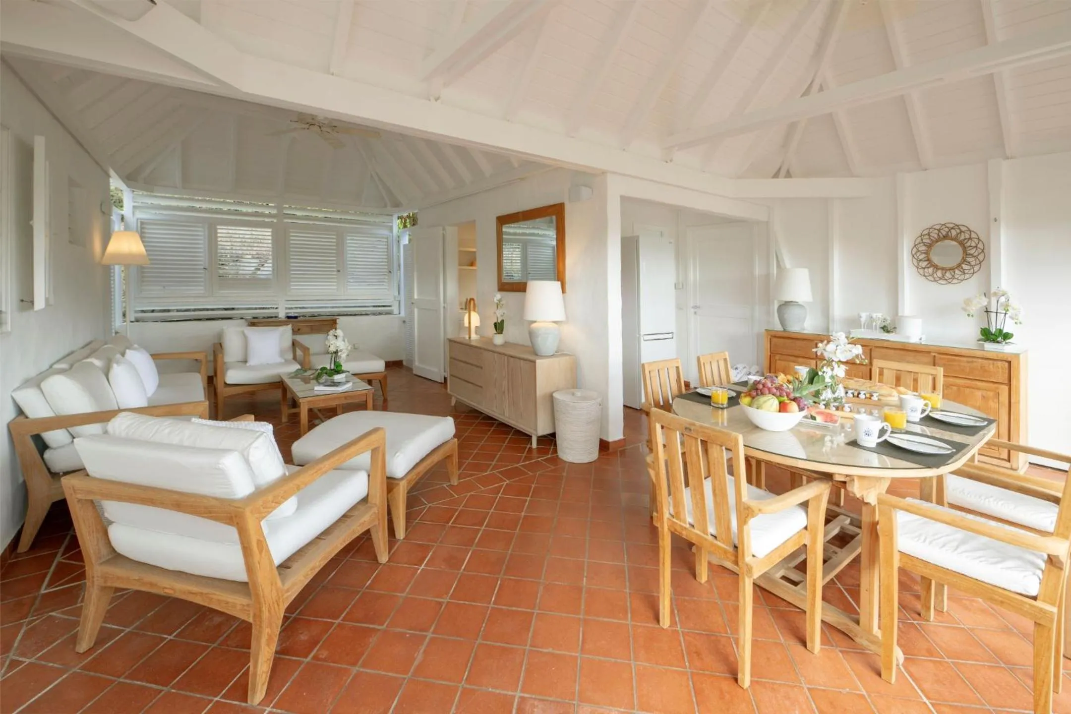 Living room, Bed in Les Ilets De La Plage
