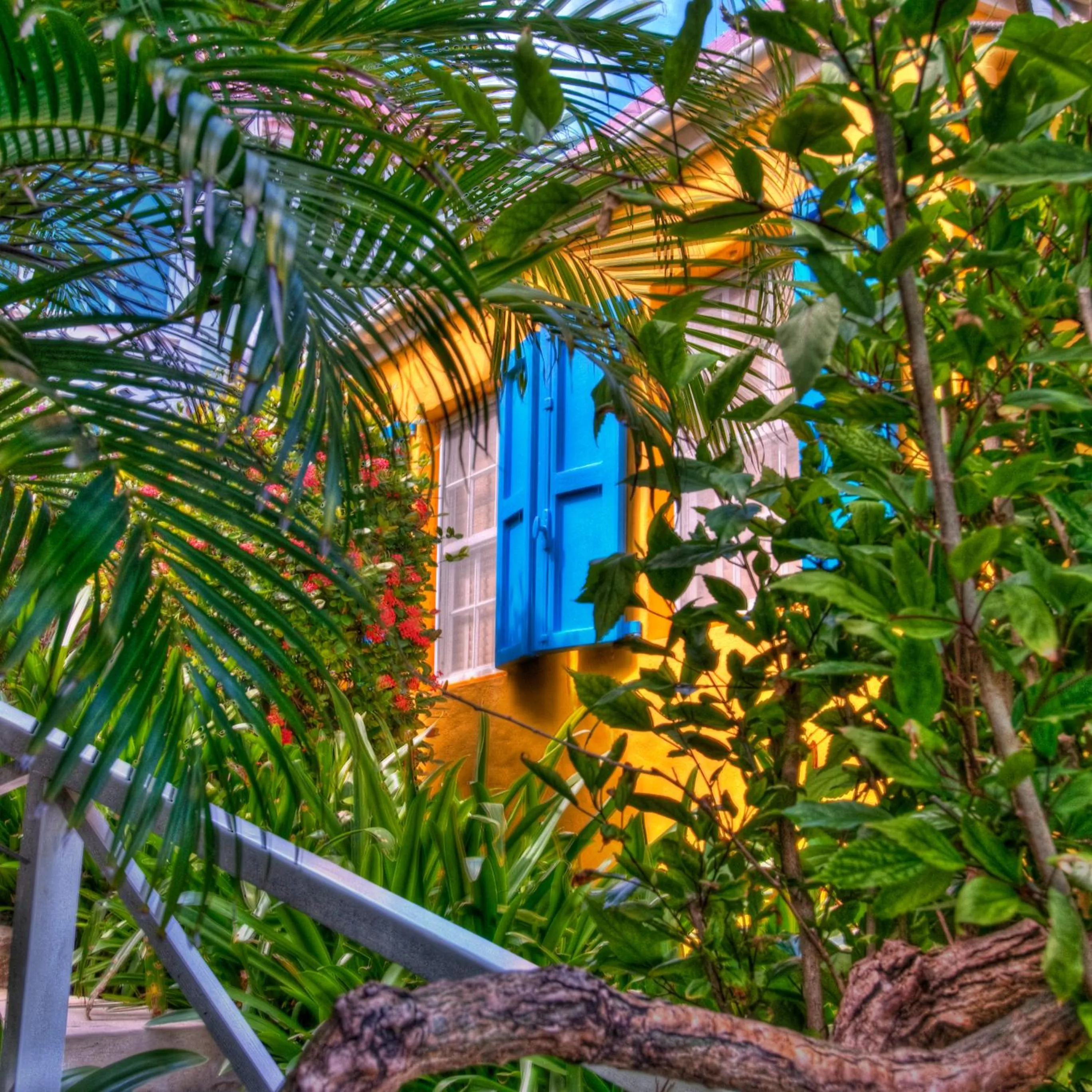 Facade/entrance in Les Ilets De La Plage