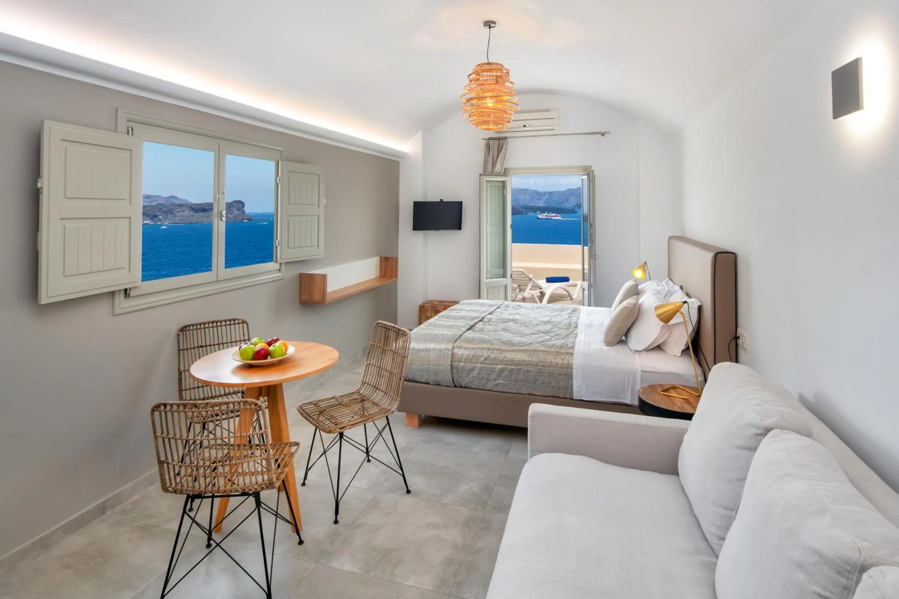 Balcony/Terrace, Bed in Kokkinos Villas