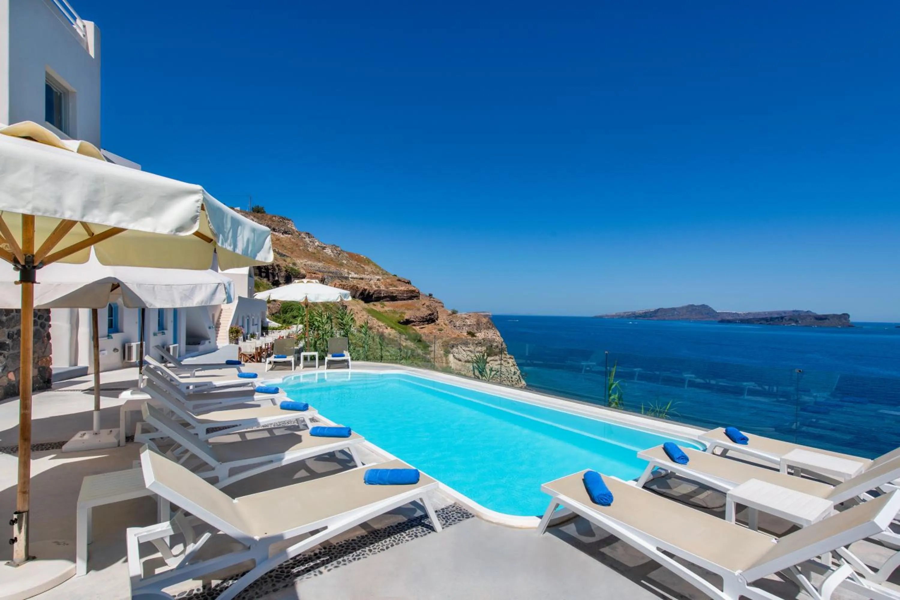 Pool view in Kokkinos Villas