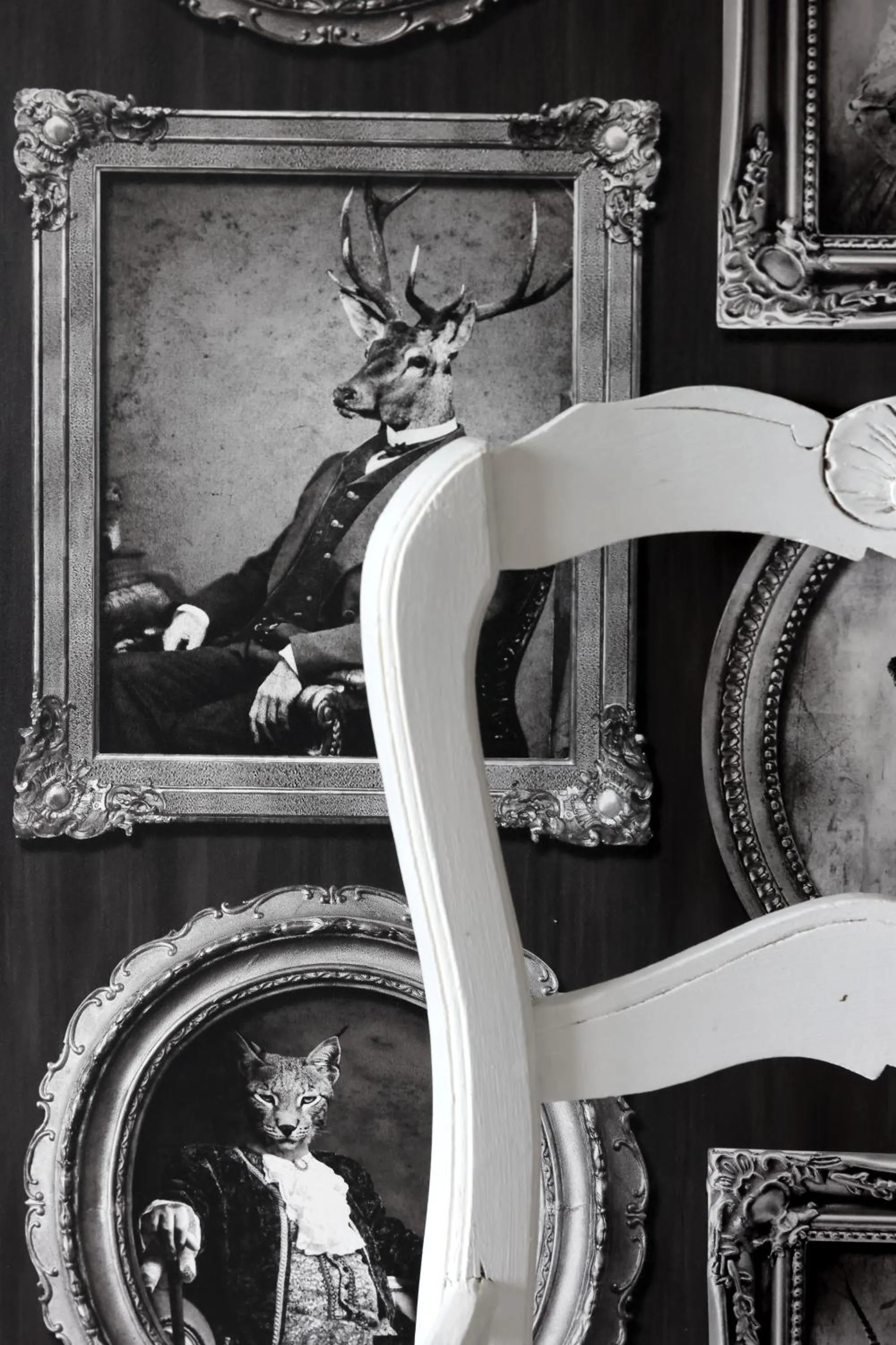 Bedroom in Logis Hôtel-Restaurant Les Voyageurs