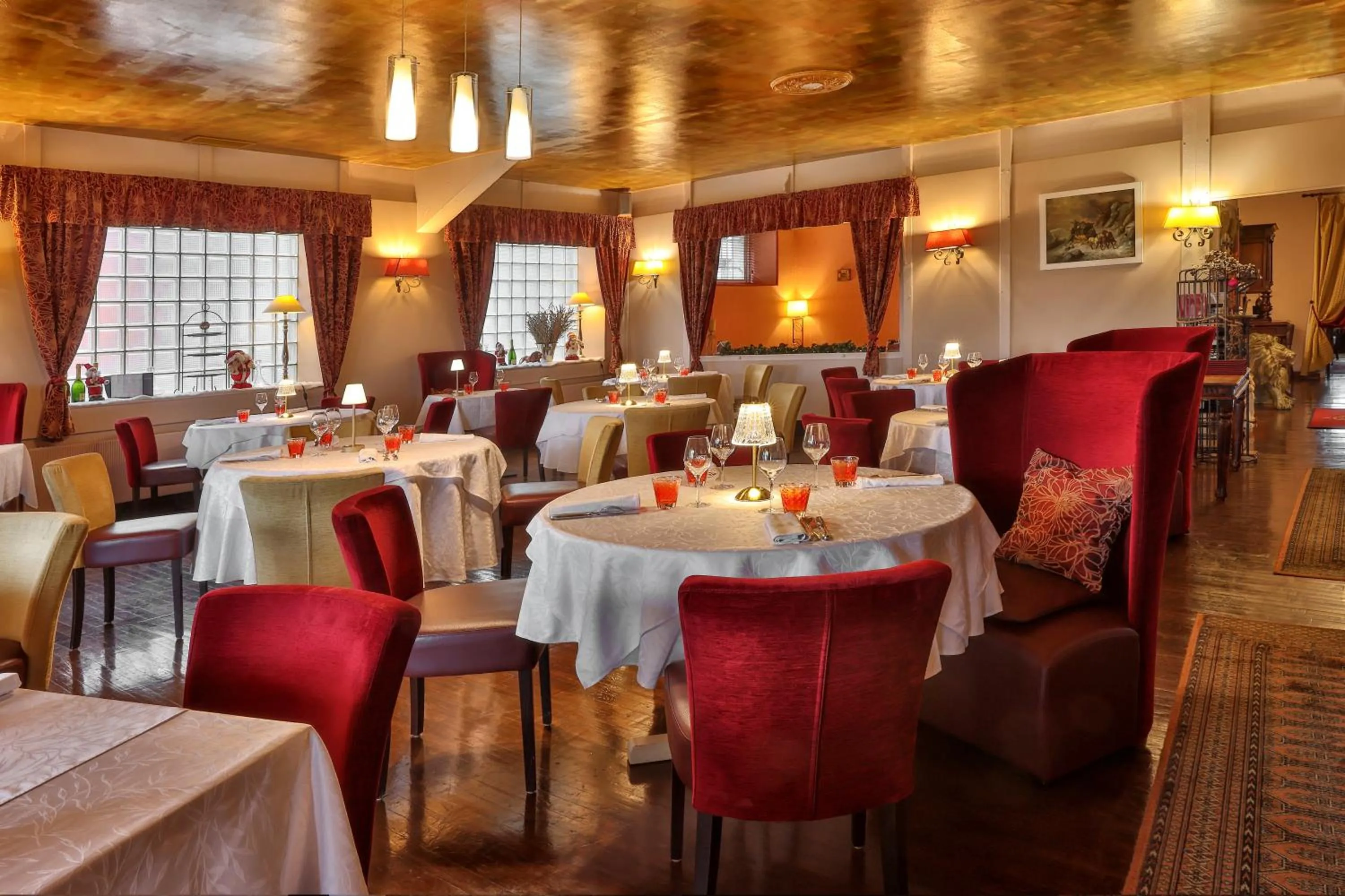 Restaurant/places to eat in Logis Hôtel-Restaurant Les Voyageurs