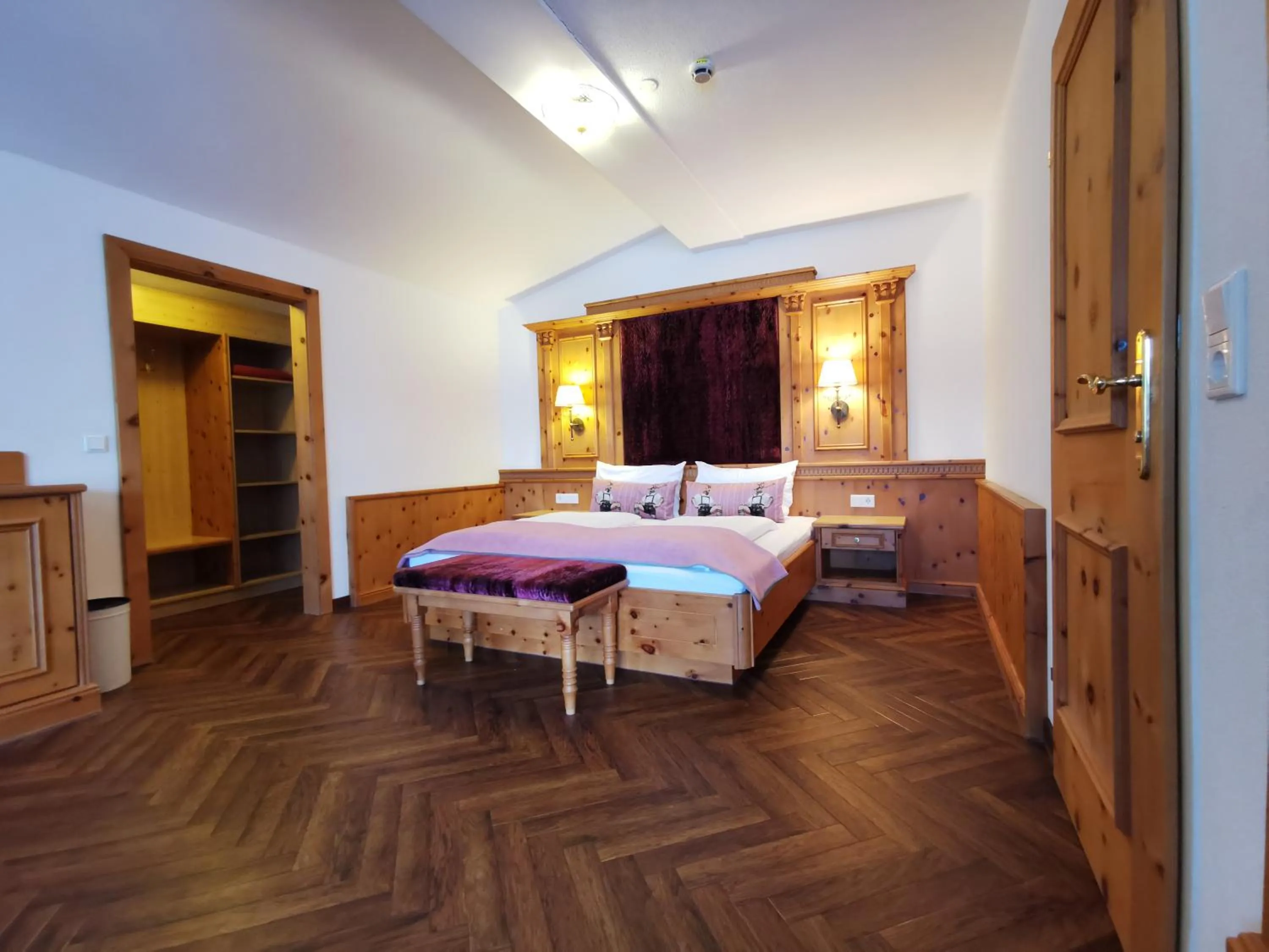 Bedroom in carpe solem KAPOOM - Last Chance! Nur noch bis 27 April 2025