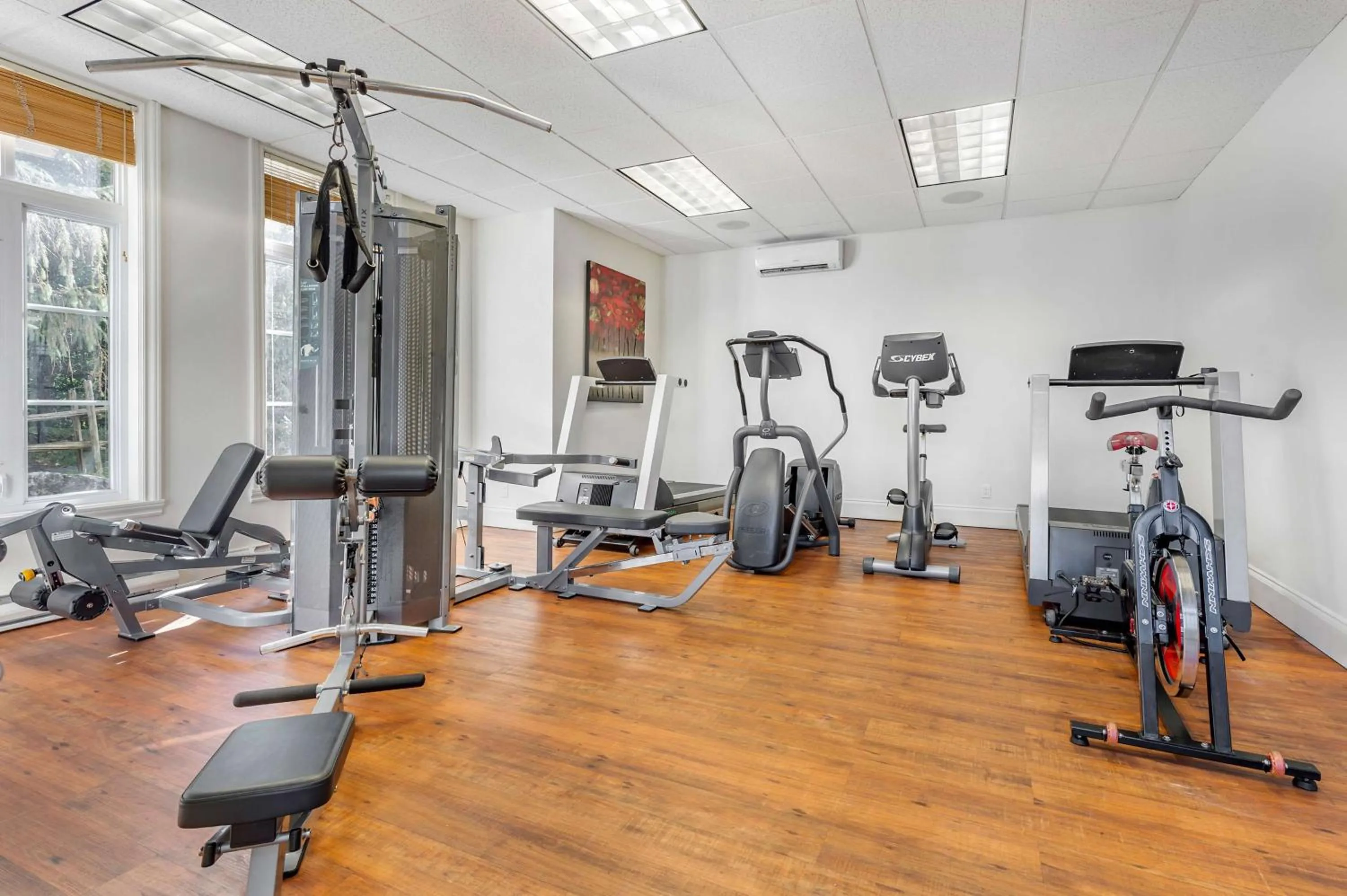 Fitness centre/facilities in Hilton Grand Vacations Club Tremblant Canada