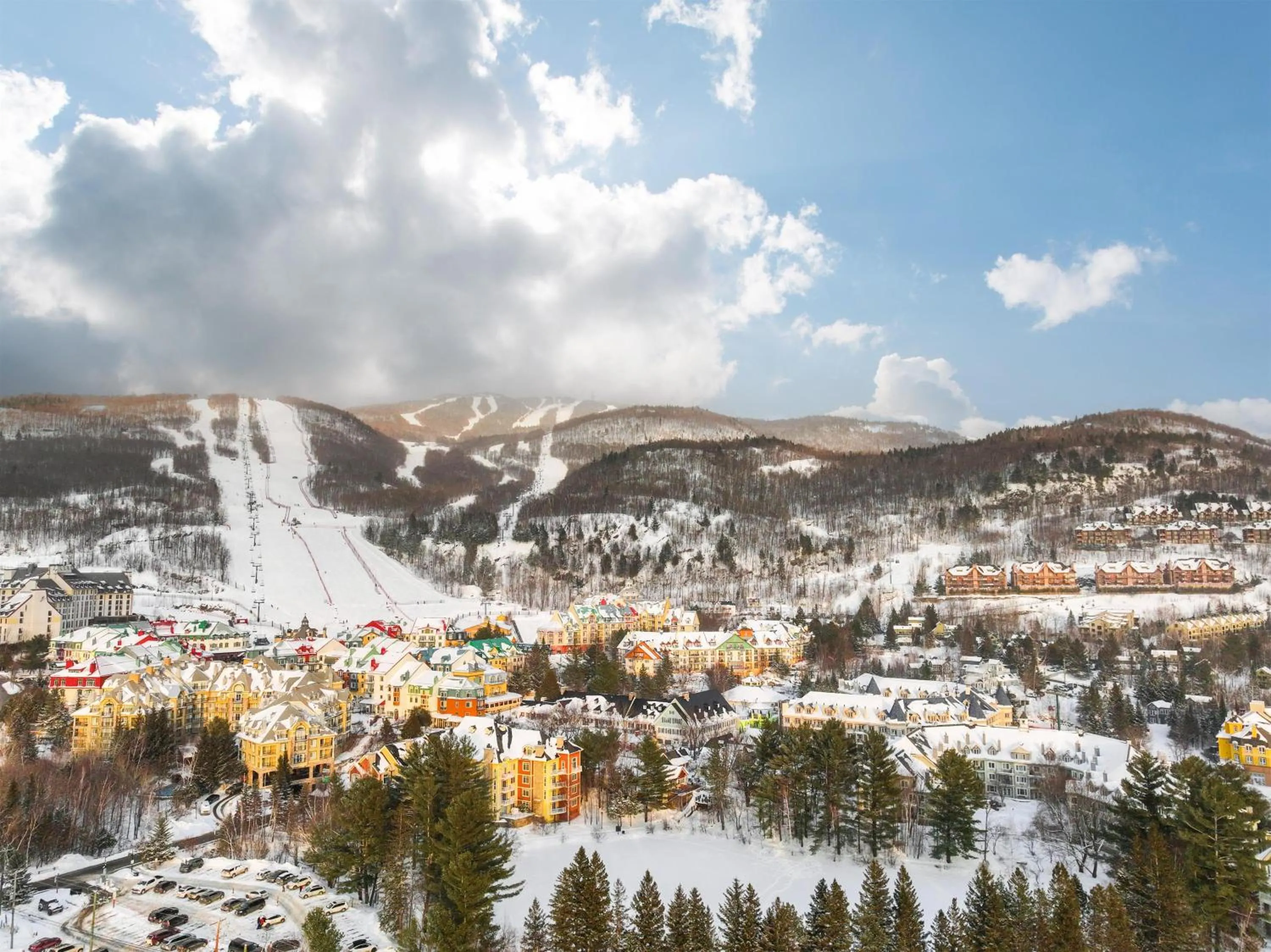 Property building in Hilton Grand Vacations Club Tremblant Canada