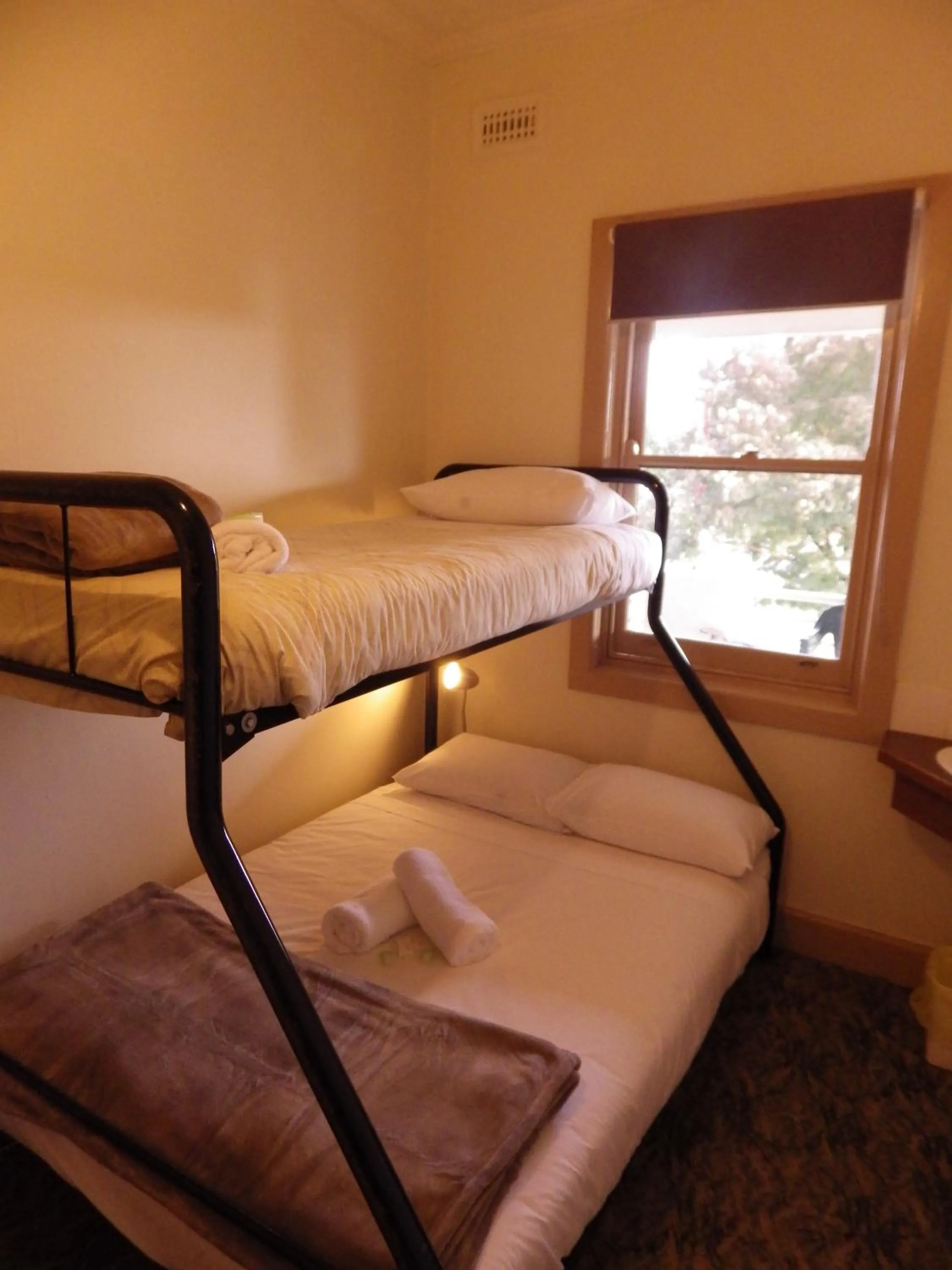 Bed in Delatite Hotel