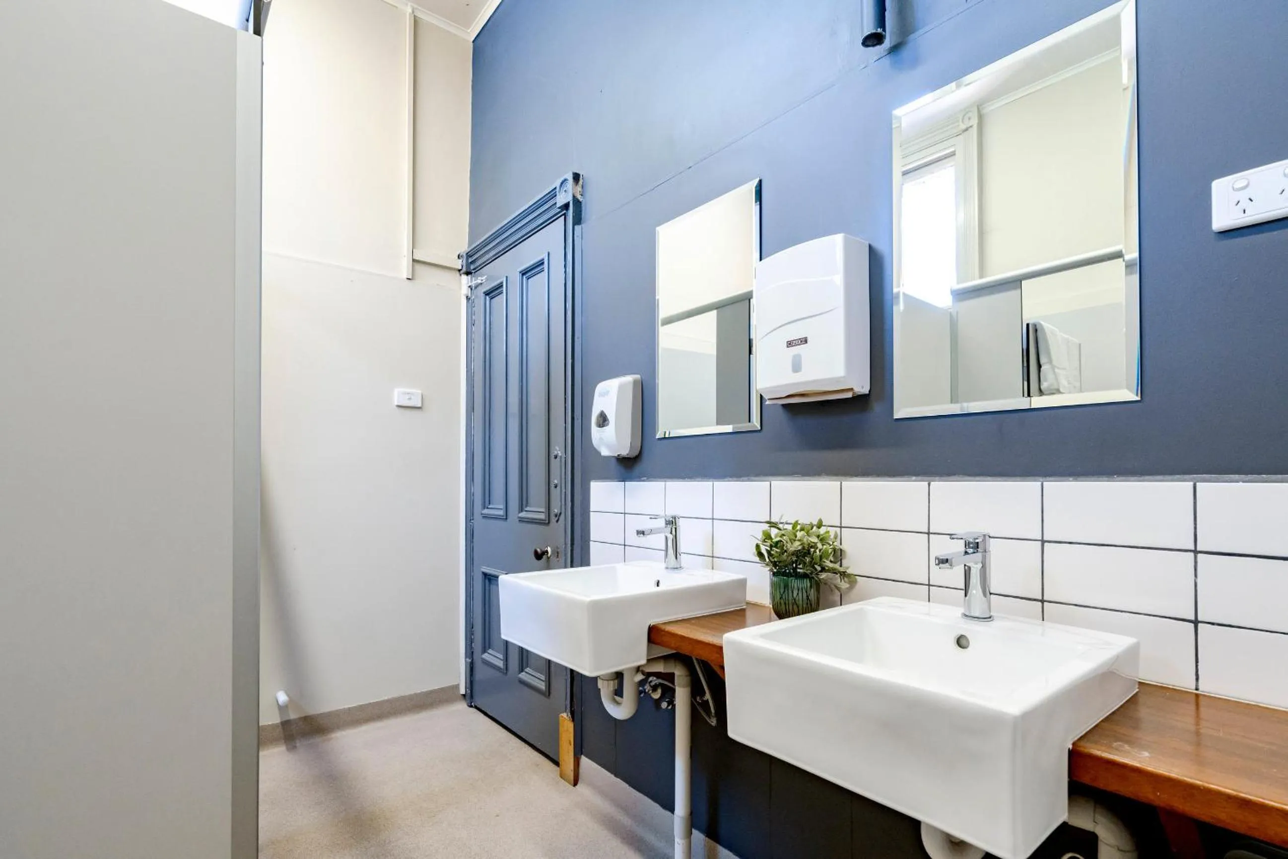 Property building in Delatite Hotel