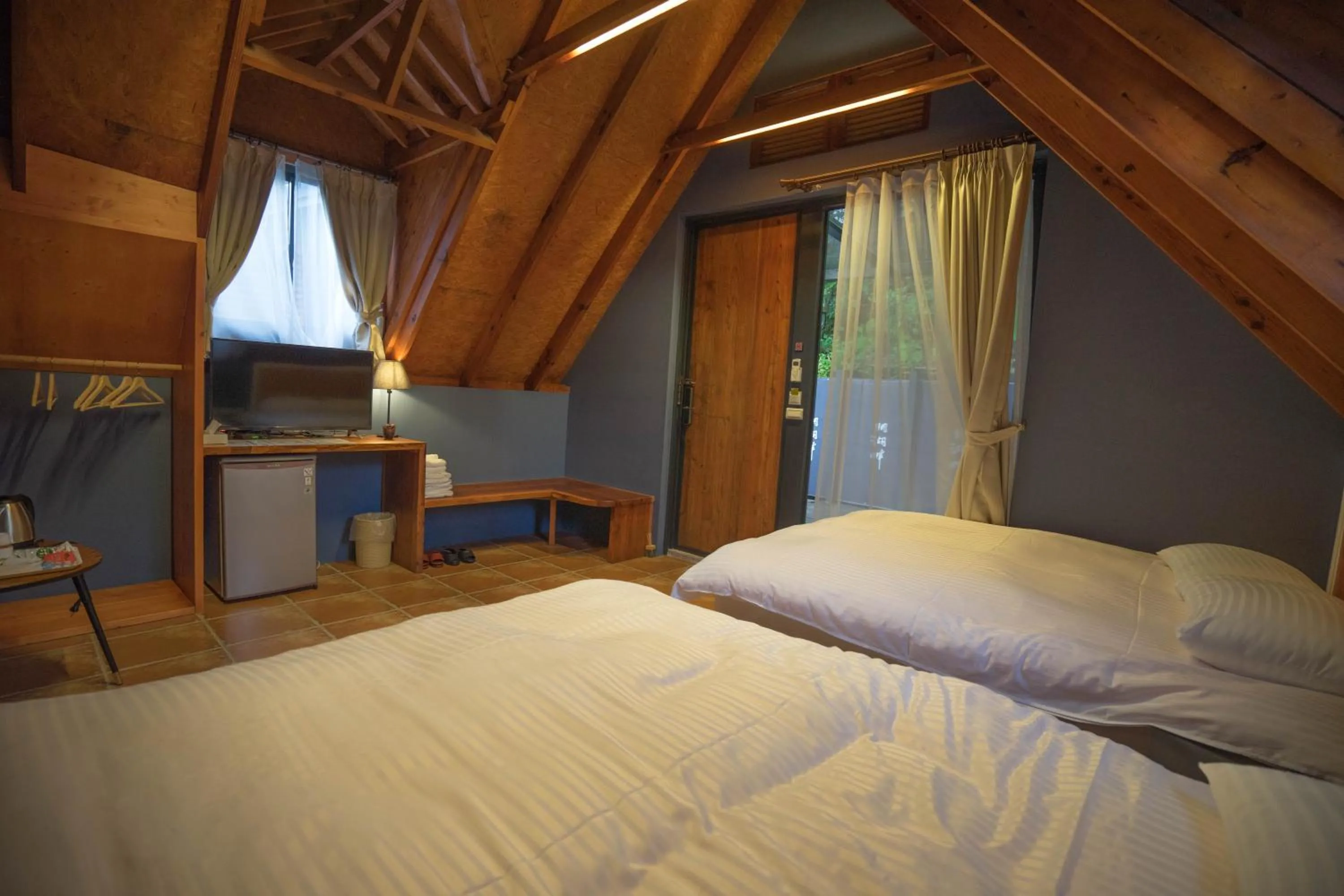 Bed in Yue Lake Backpackers