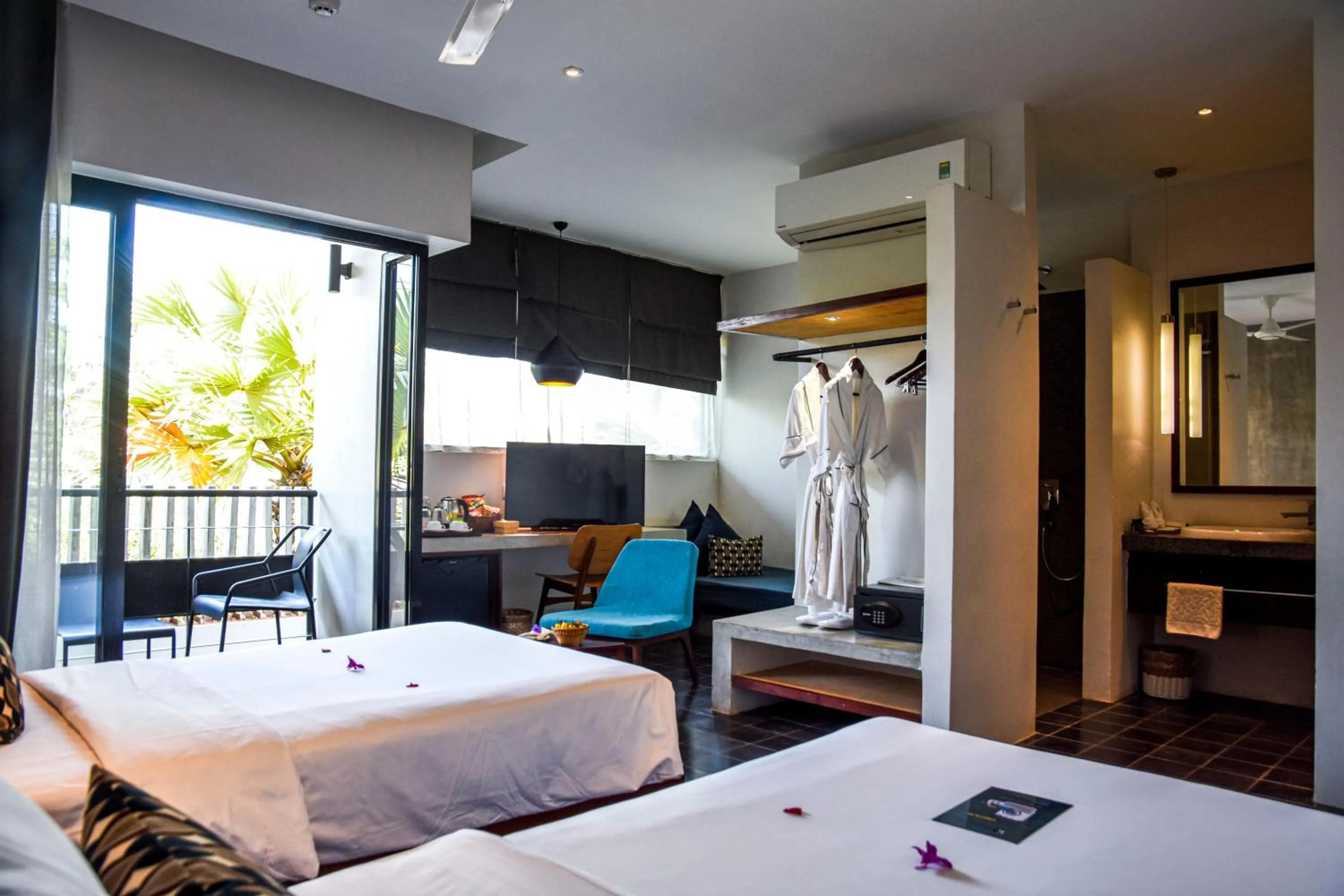 Bed in Hillocks Hotel & Spa